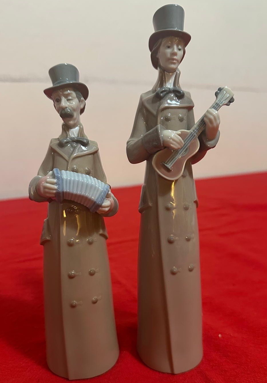 LLADRO Musical Muse Figurine 5651 13.5 Inches Retired Excellent Condition