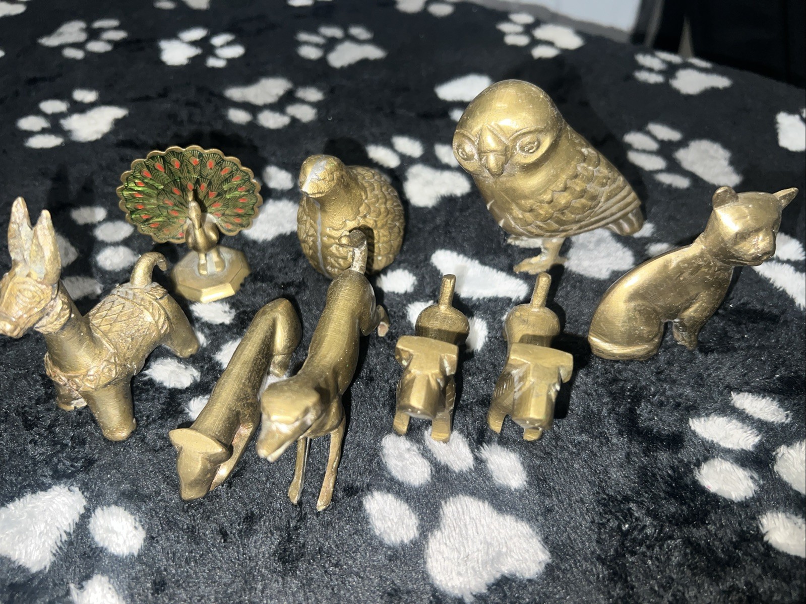 collectible miniature animal figures