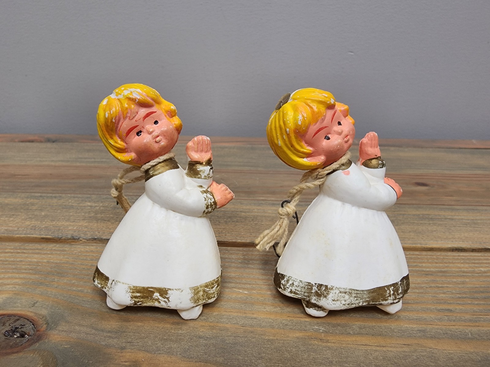 Vintage Set Of 2 Angel Figurines 3″ Plastic Blow Mold