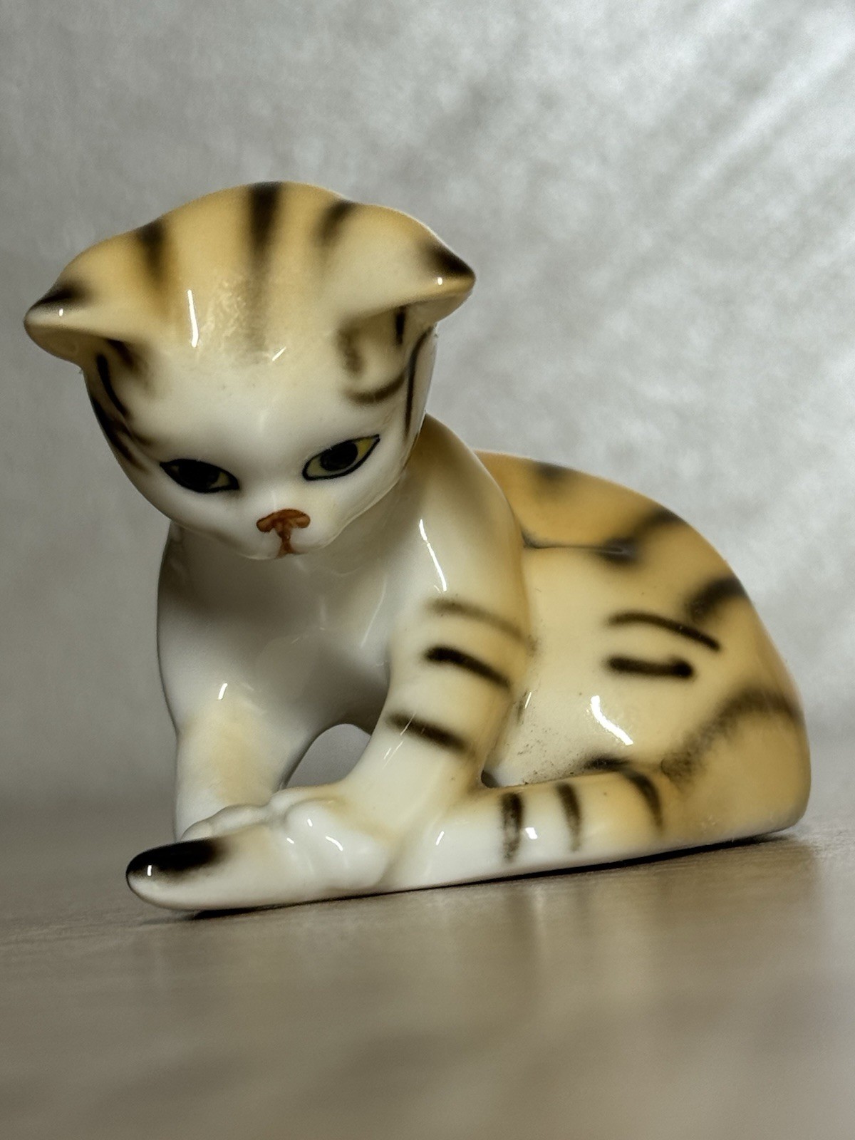 Vintage Danbury Mint Cats Of Character ,,Tail End” 1985