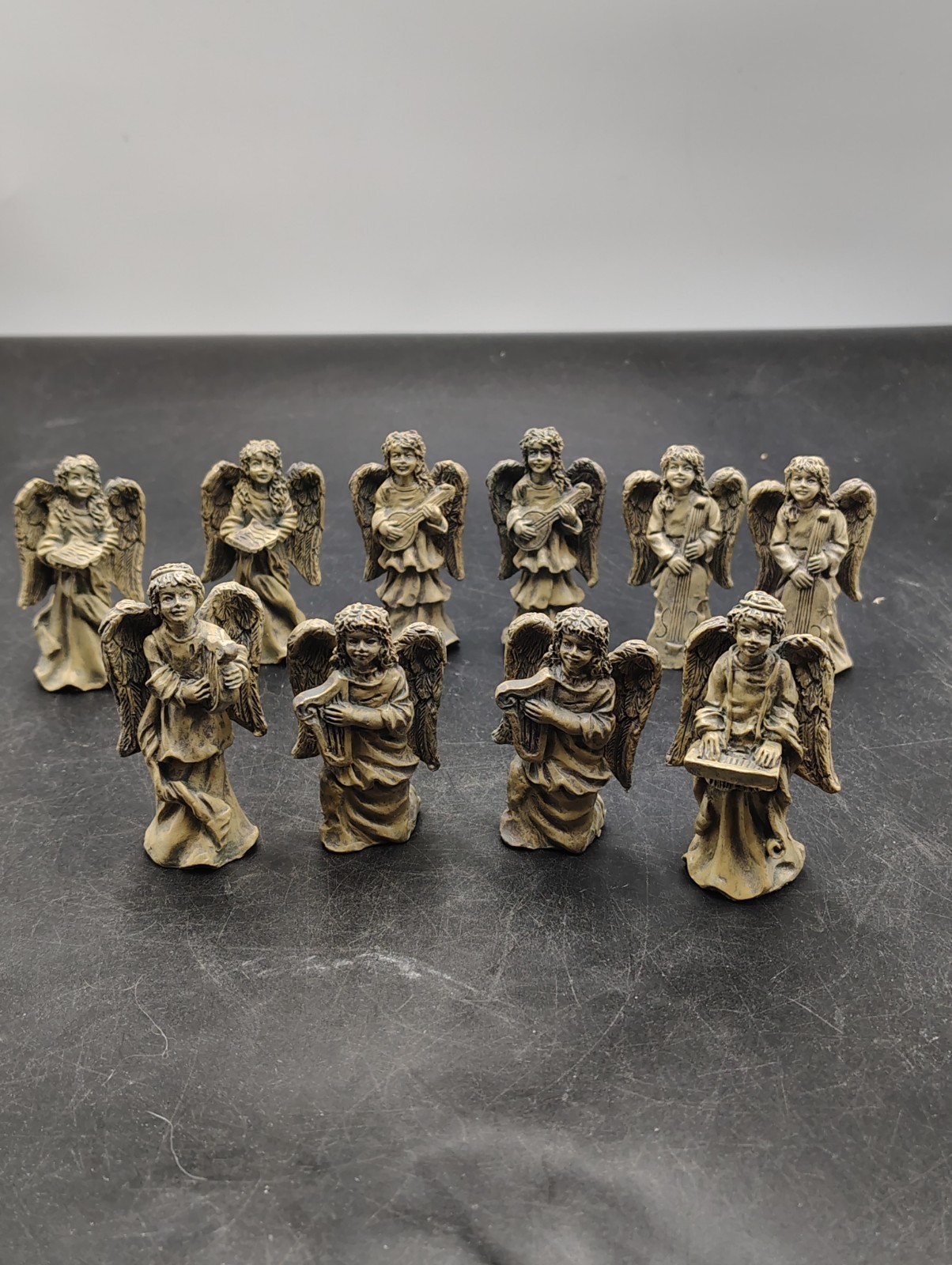 Lot of 10 Youngs Inc Faux Stone Resin Angel Cherub Miniature Figurines Praying