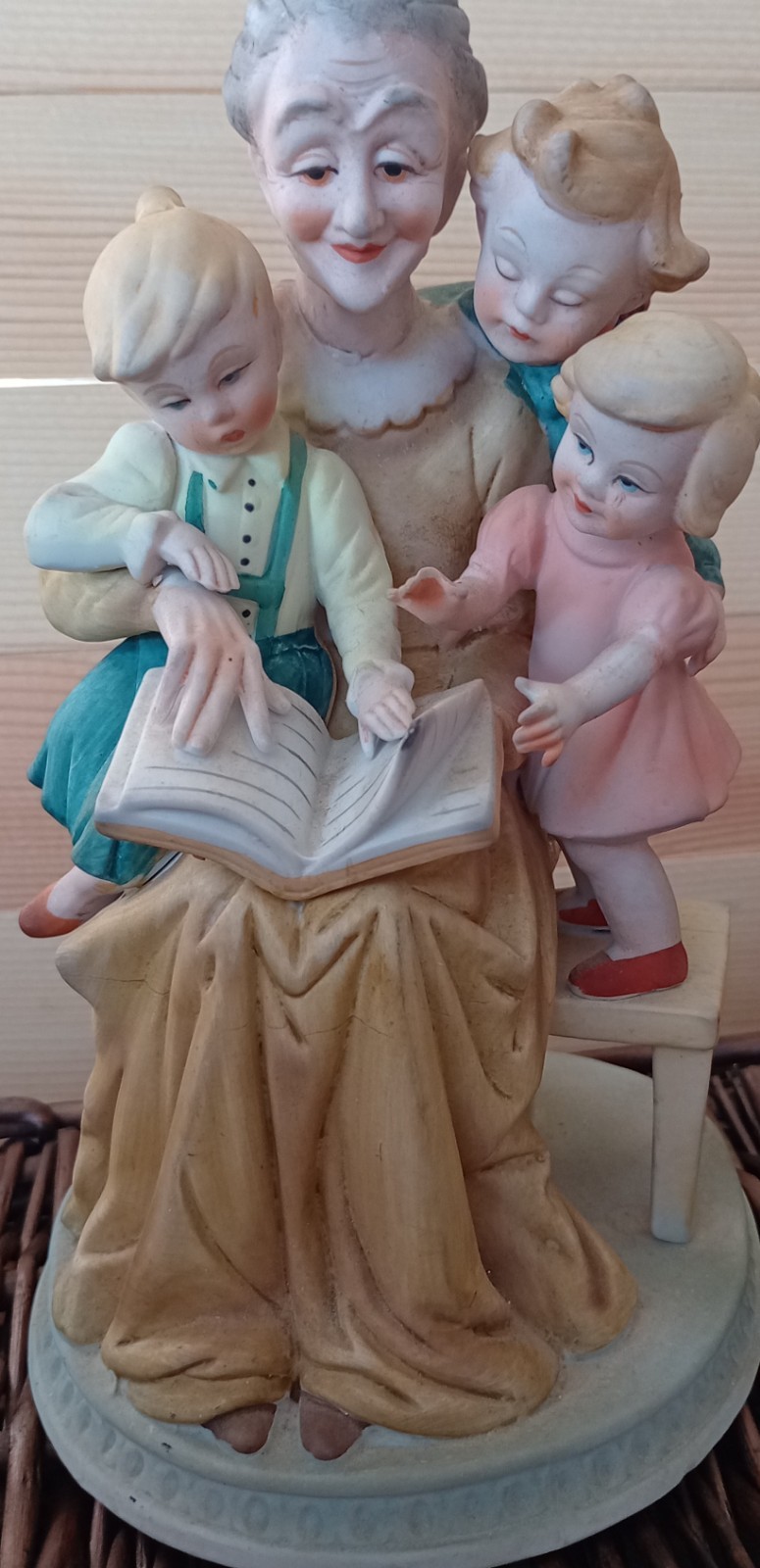 So very sweet “Storytime With Grandma”