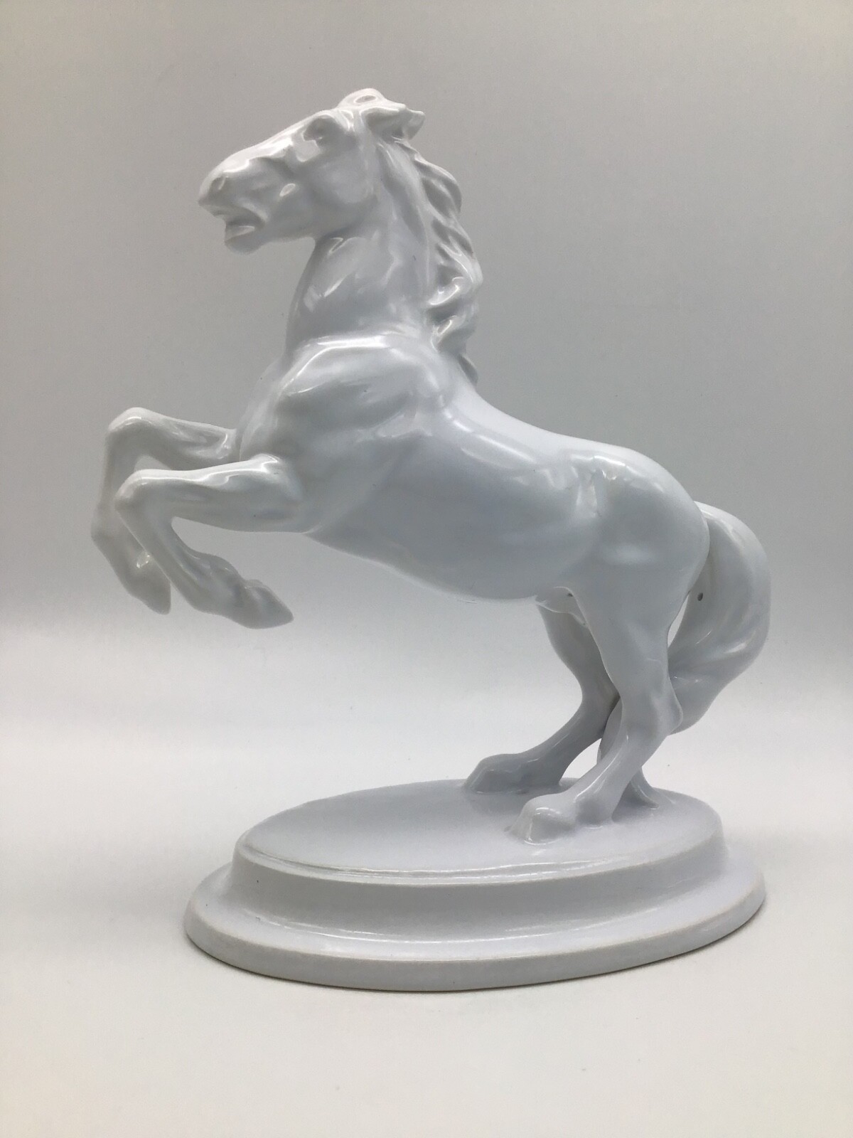 Wein Keromas White Porcelain Horse Made In Austria 7.75 Inches Numbered 1763