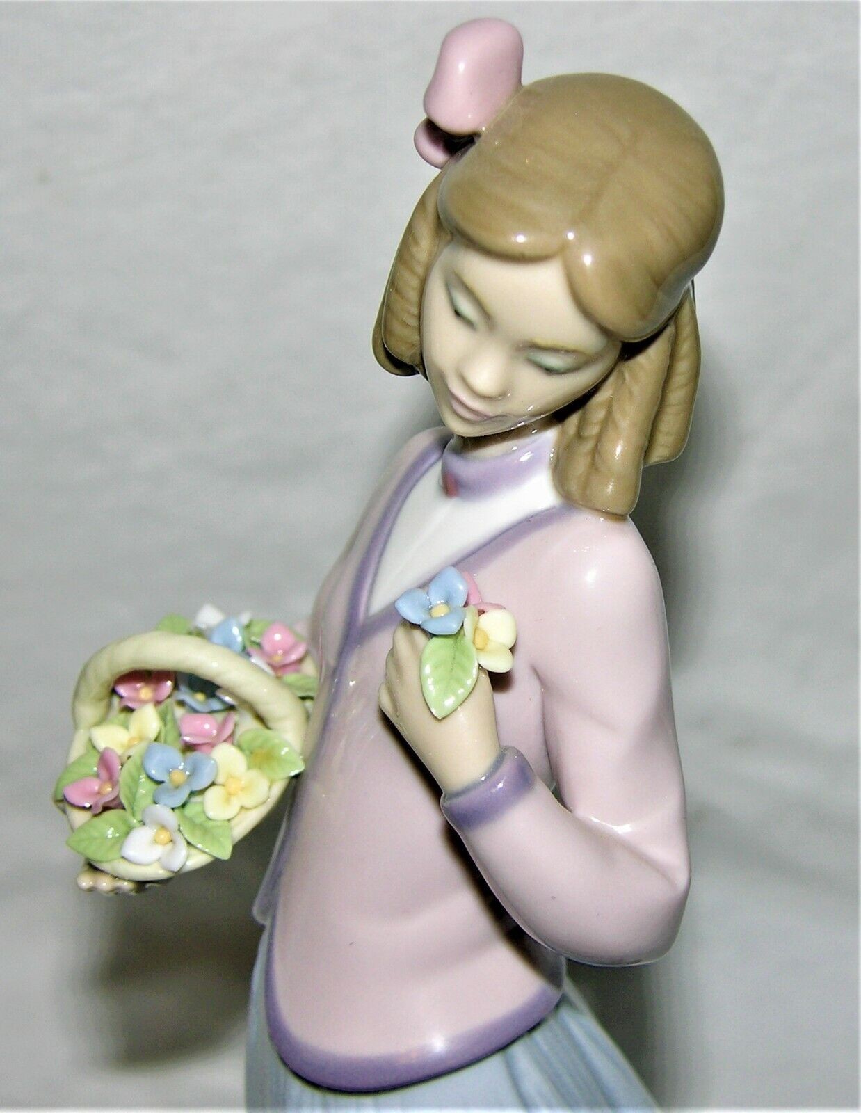 Lladro Society #7644 Innocents in Bloom