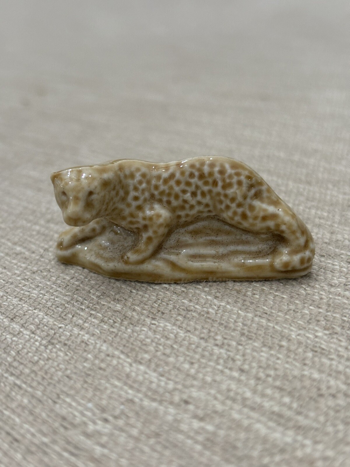Wade Whimsies Red Rose Tea Series #2 1985-1995 LEOPARD