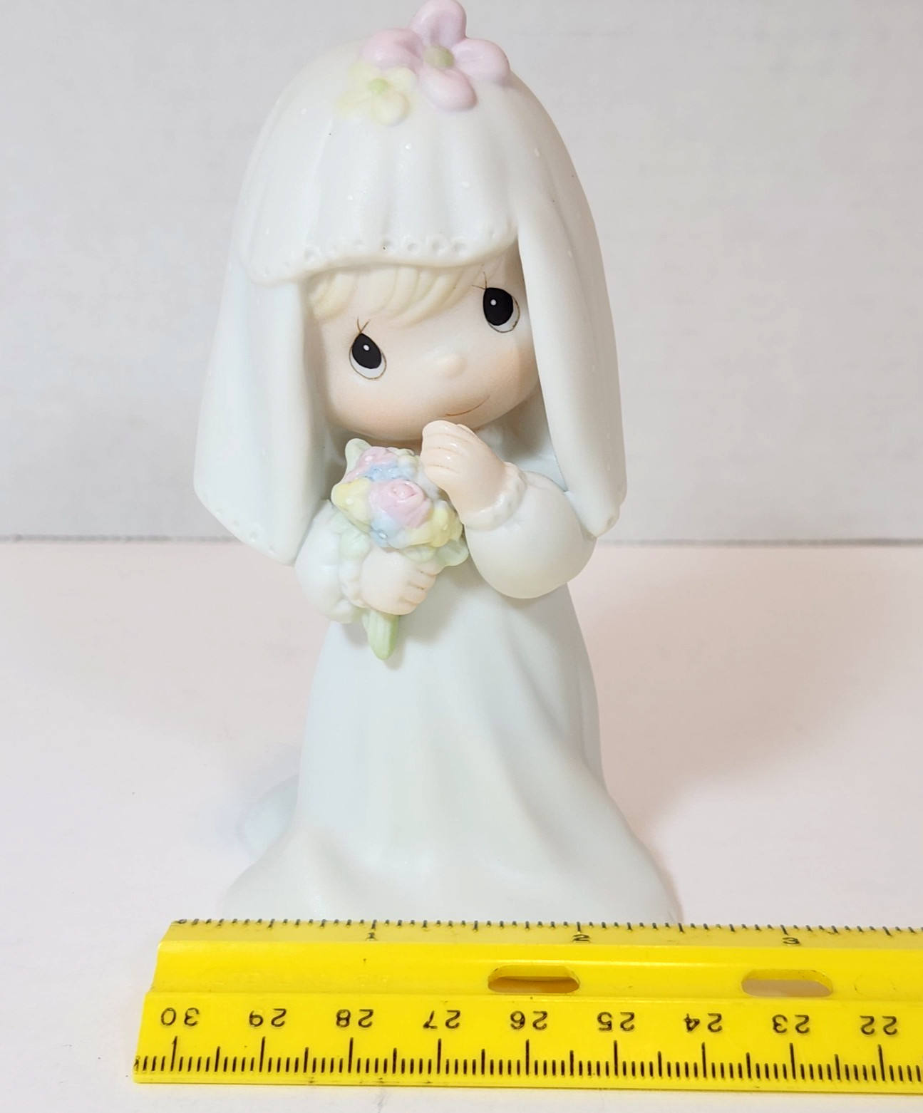 Precious Moments Bride Figurine E 2846 1983 Original Box 4.5″ Vessel Nonsmoker