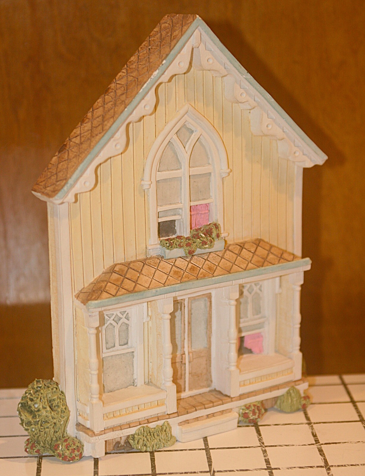 Brian Baker Deja Vu Collection 1571 Gothic Cottage from 1994 Membership Kit