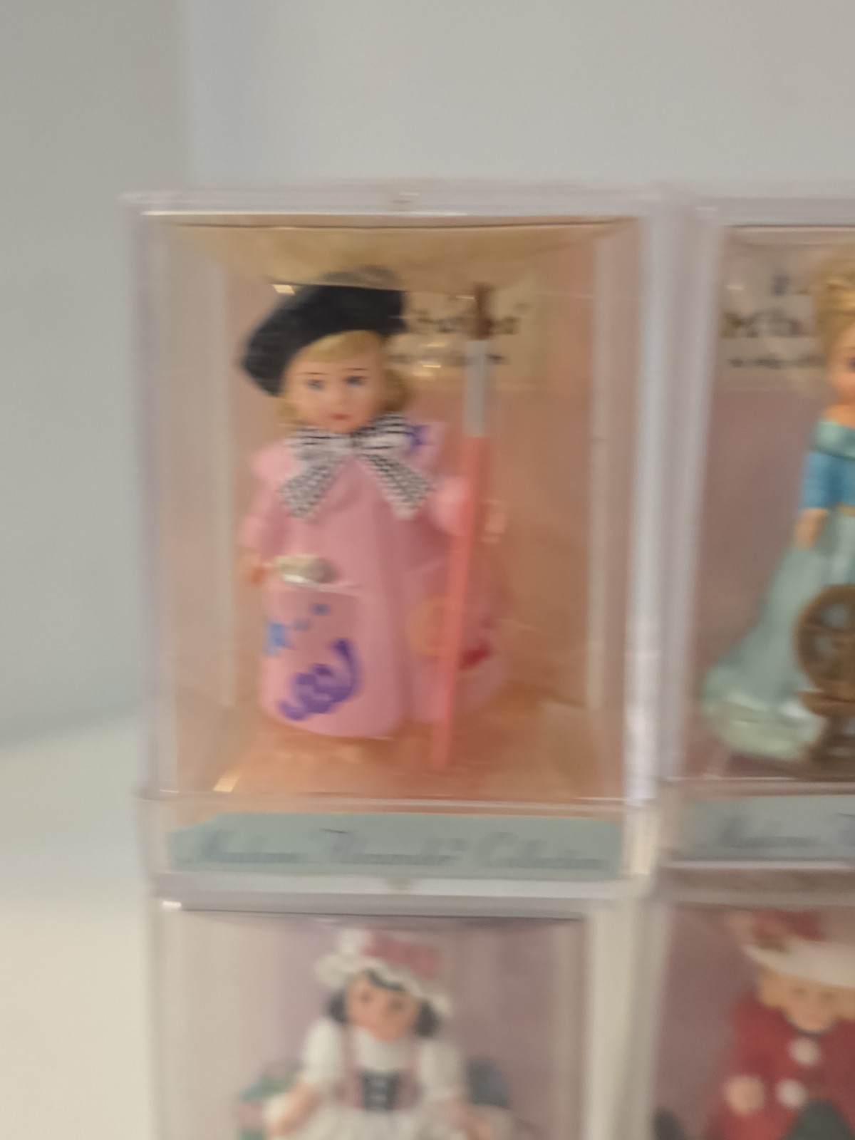 VTG Hallmark Madame Alexander Doll Merry Miniatures Lot Of 6 Christmas Artist