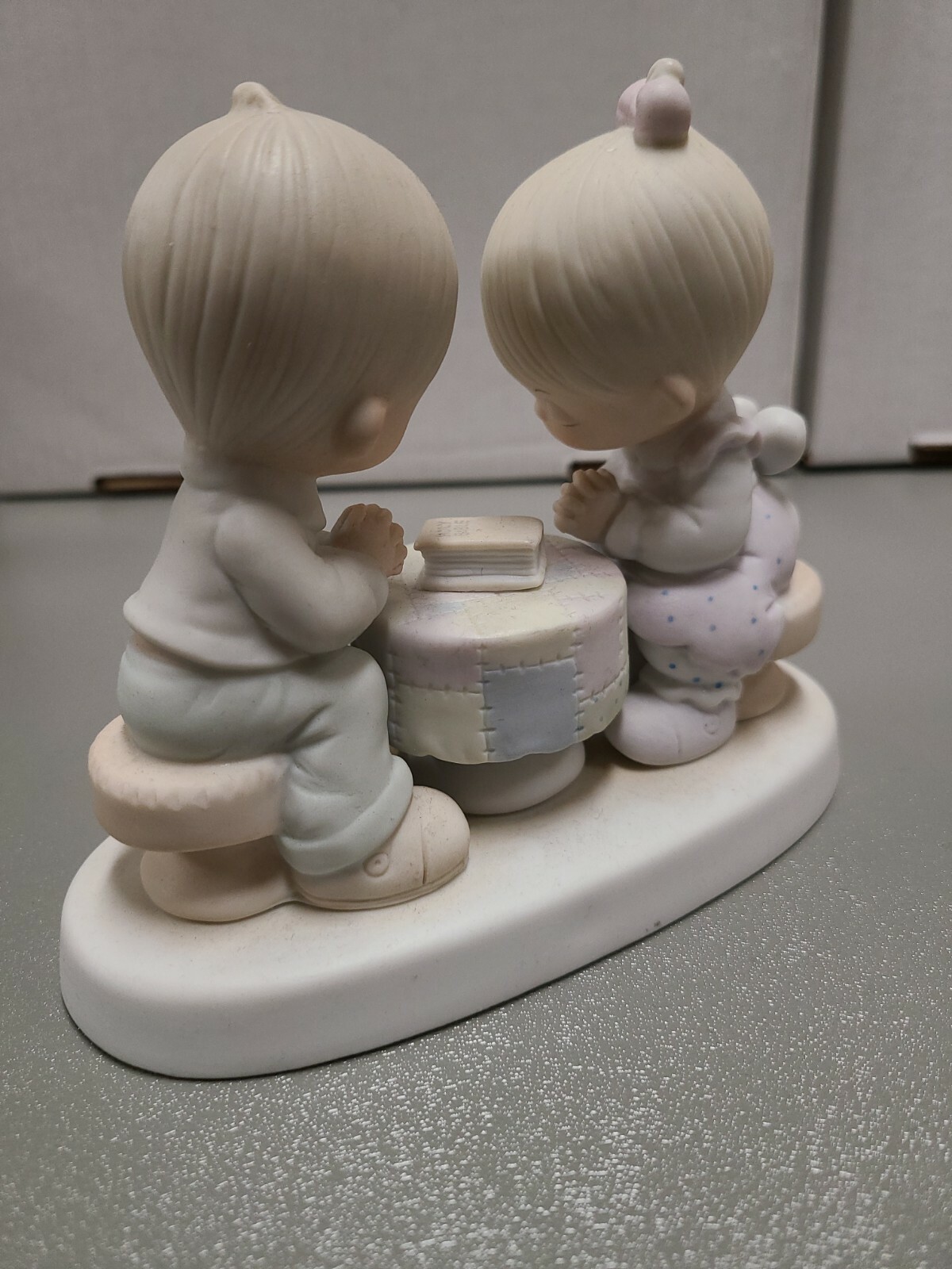 1980 Precious Moments Figurine Prayer Changes Things Holy Bible