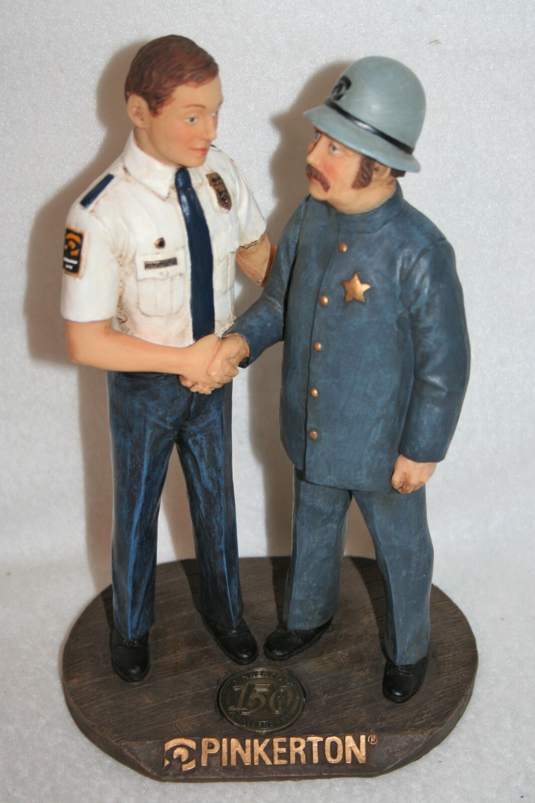 1999 PINKERTON DETECTIVE AGENCY 150th Anniversary 10″ Resin Statue Figurine