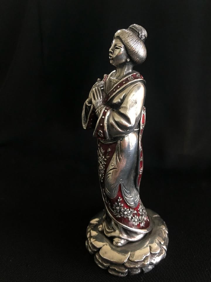 Elegant Italian 925 Silver Figurine with Rare Artistic Detail