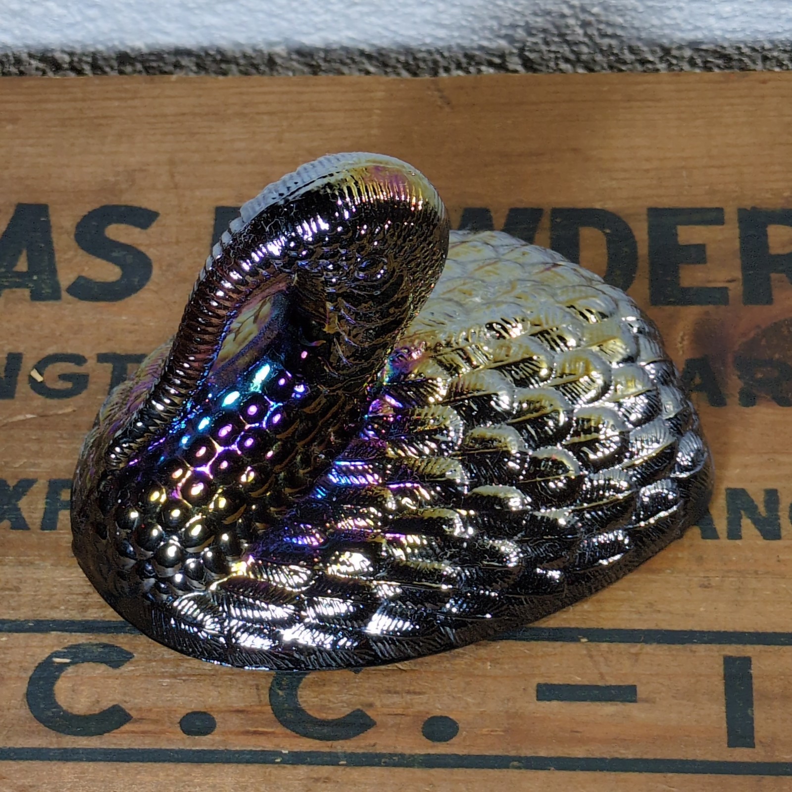 Vintage LE Smith Amethyst Carnival Glass Covered Turkey LID ONLY