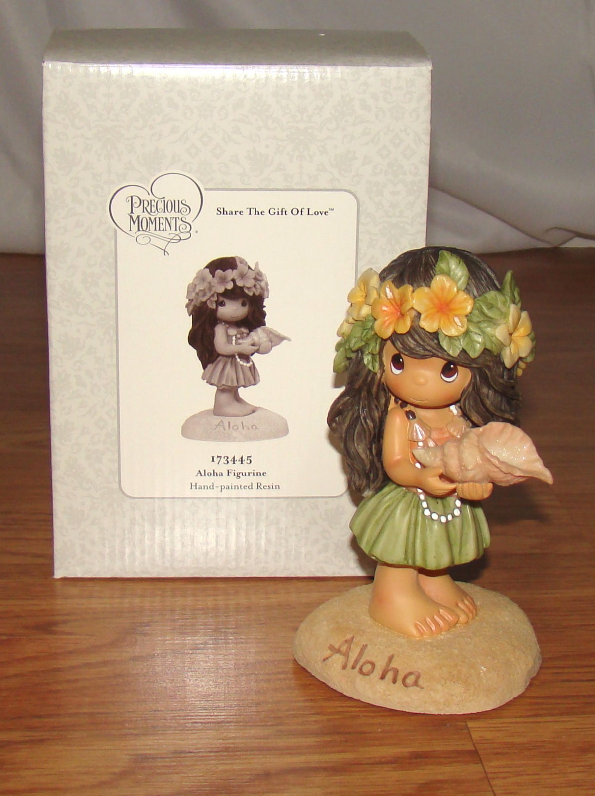 Precious Moments , Share the Gift of Love ALOHA (173445)