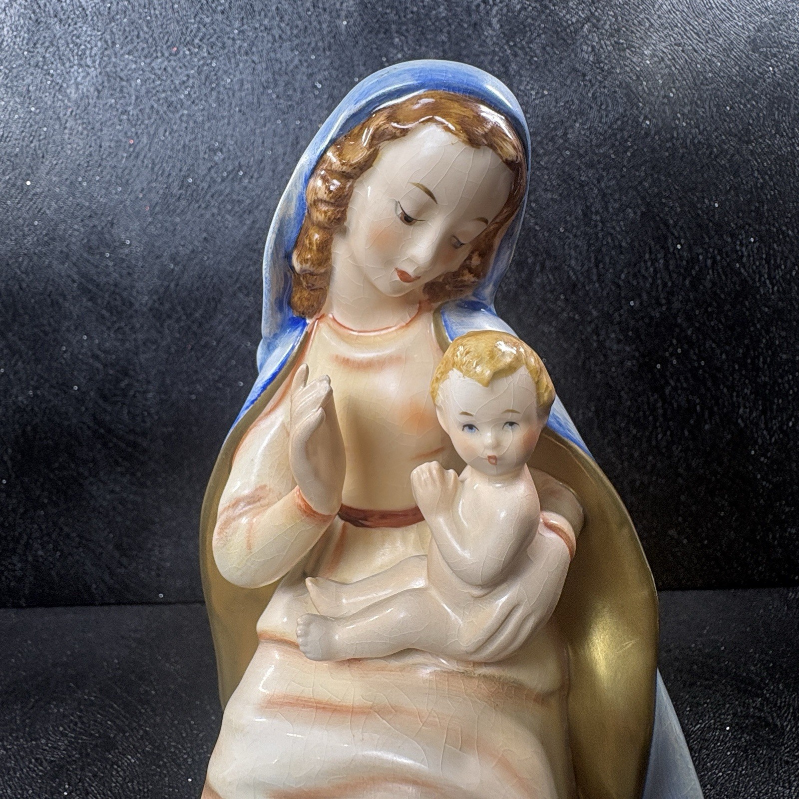 Vintage Goebel Madonna with Christ Child Figurine 40146-21 Mary and Jesus Unger