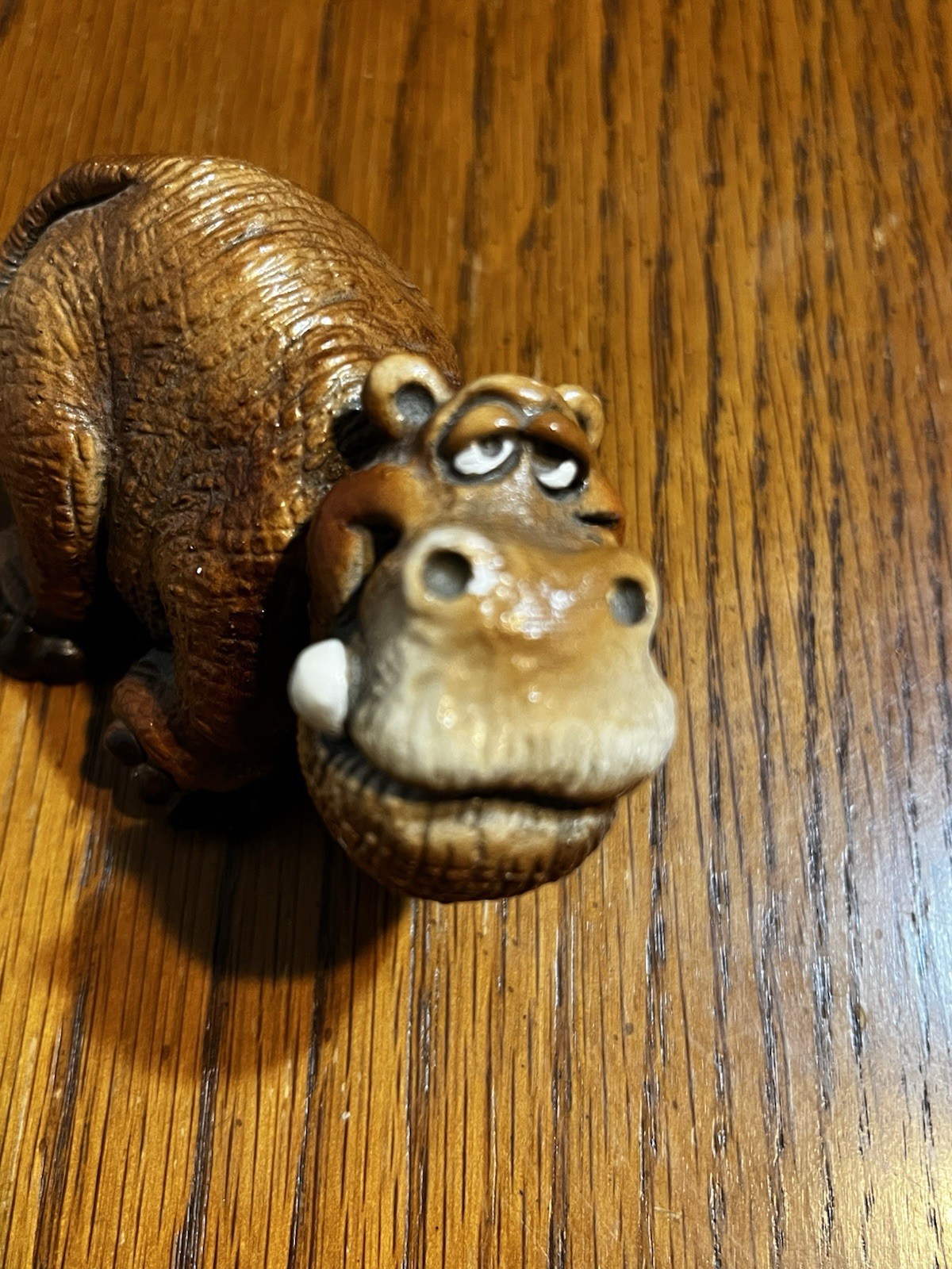 VTG John Rays Beasties Kingdom Hugo Hippo 1986 Resin Figurine House Hippo Granny