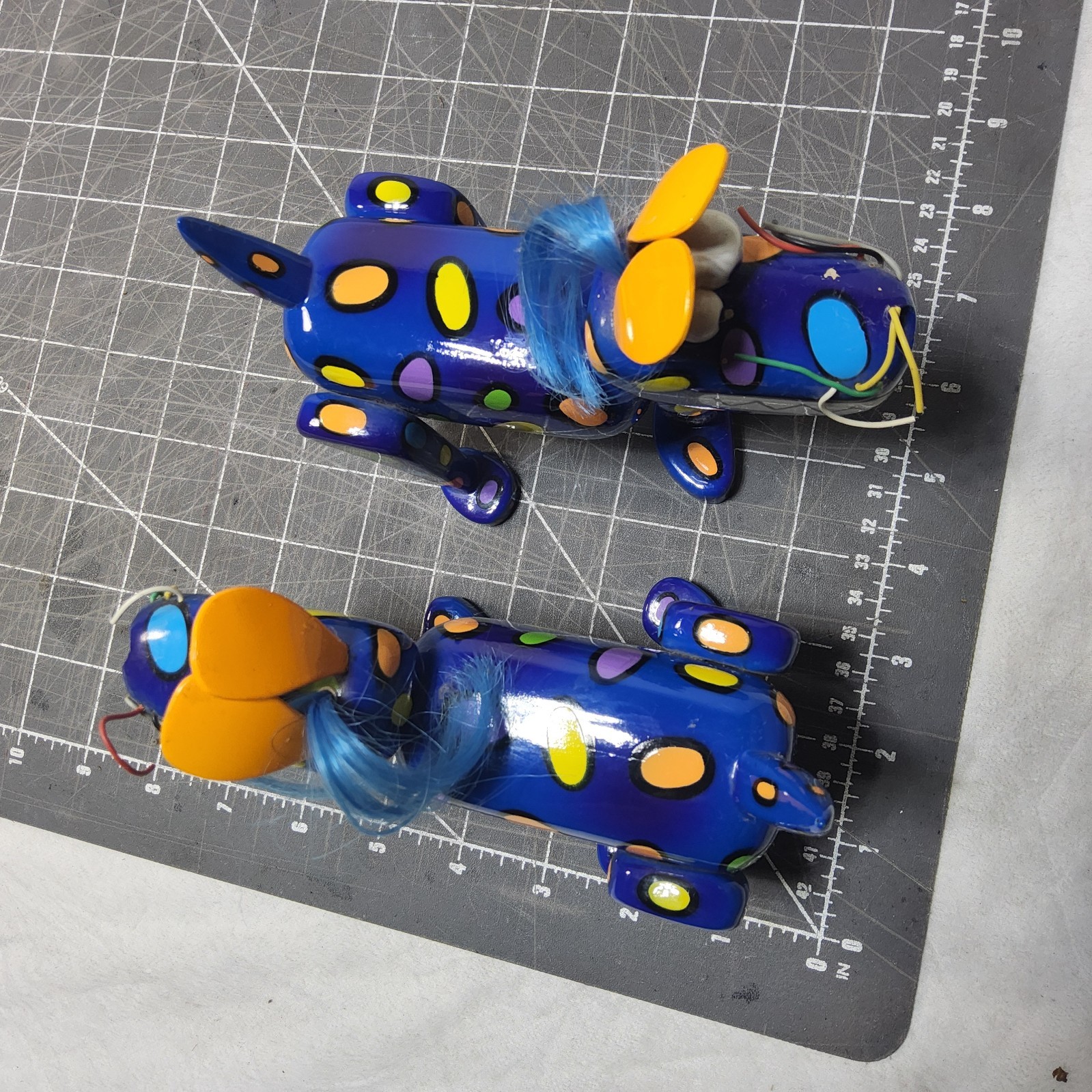 2 vintage design by drew ellwood for miracle dreams animal blue dogs figures 90s