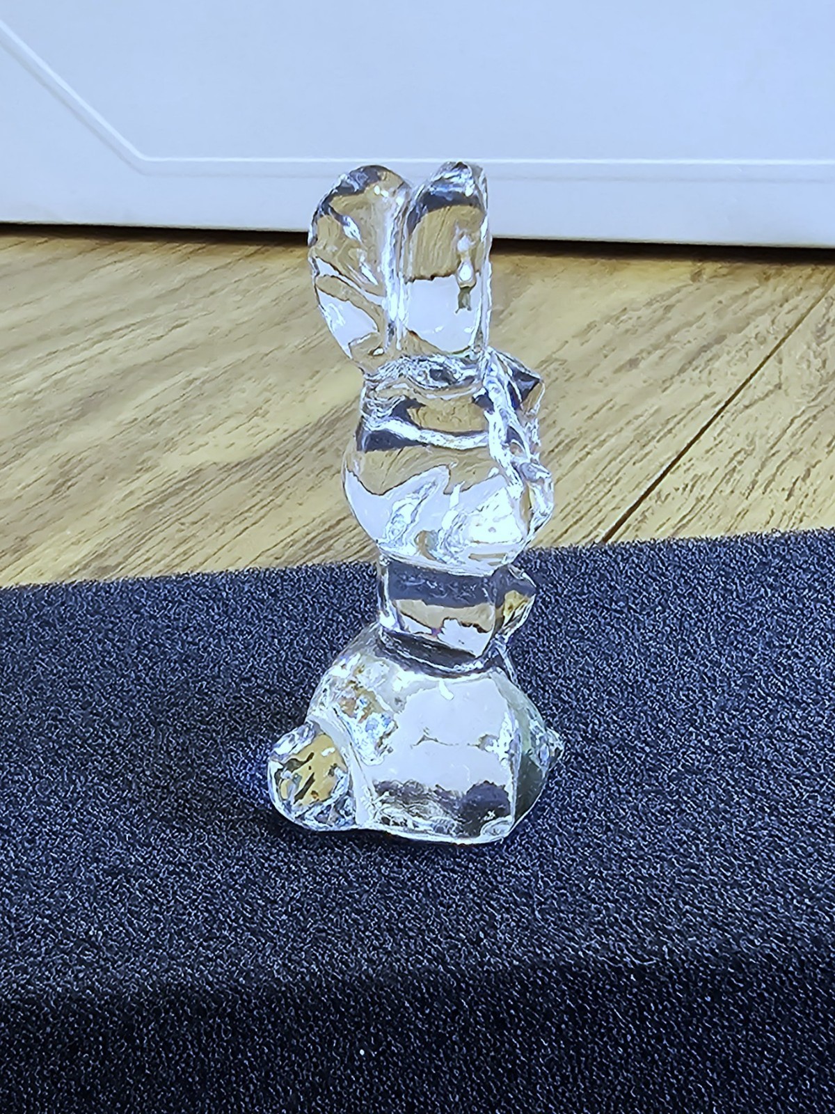 🦉 Goebel Crystal Collection 1981 German, Easter Bunny Rabbit Figurine, Logo