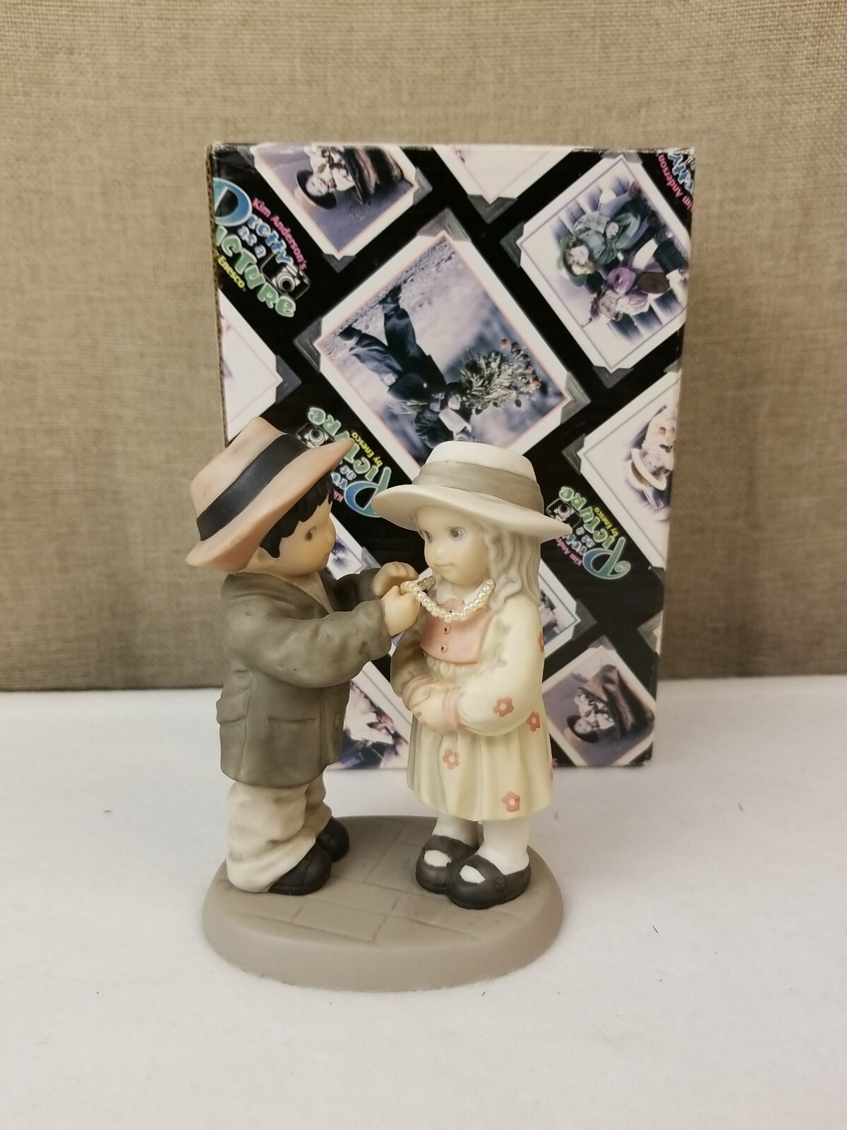 Kim Anderson Enesco Pretty As A Picture “Love is Kind” Figurine