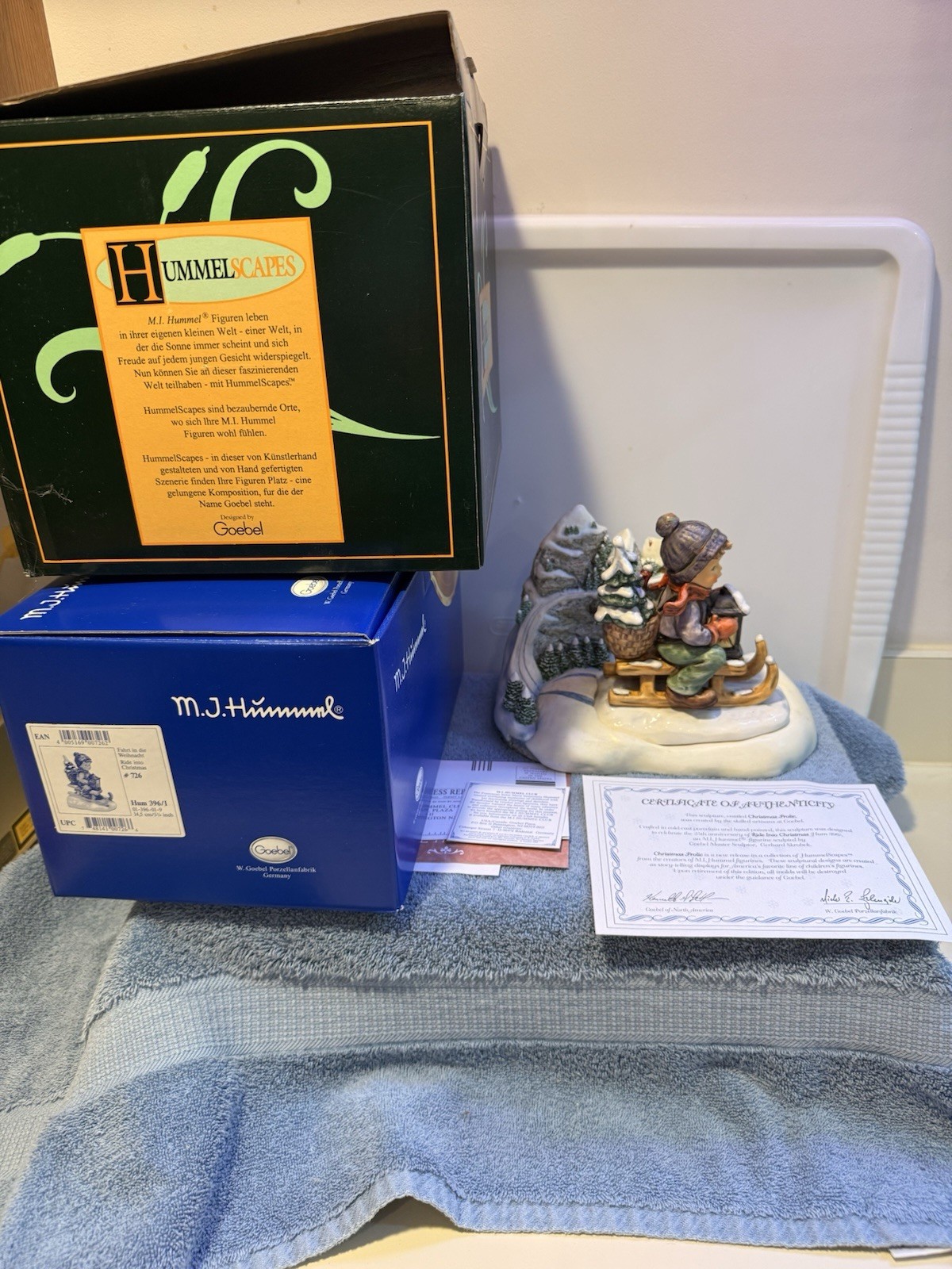 Hummel Goebel Christmas Set