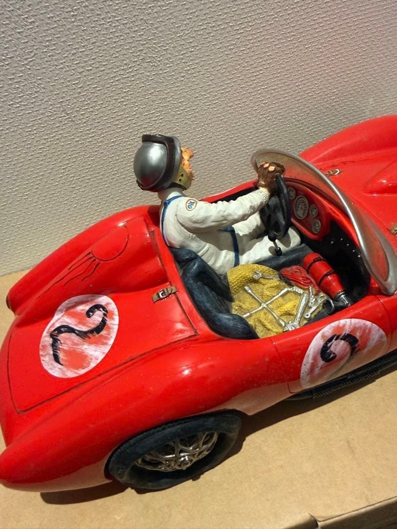 FORCHINO The Fireball Guillermo Red Car Figurine Object With Box Collectible
