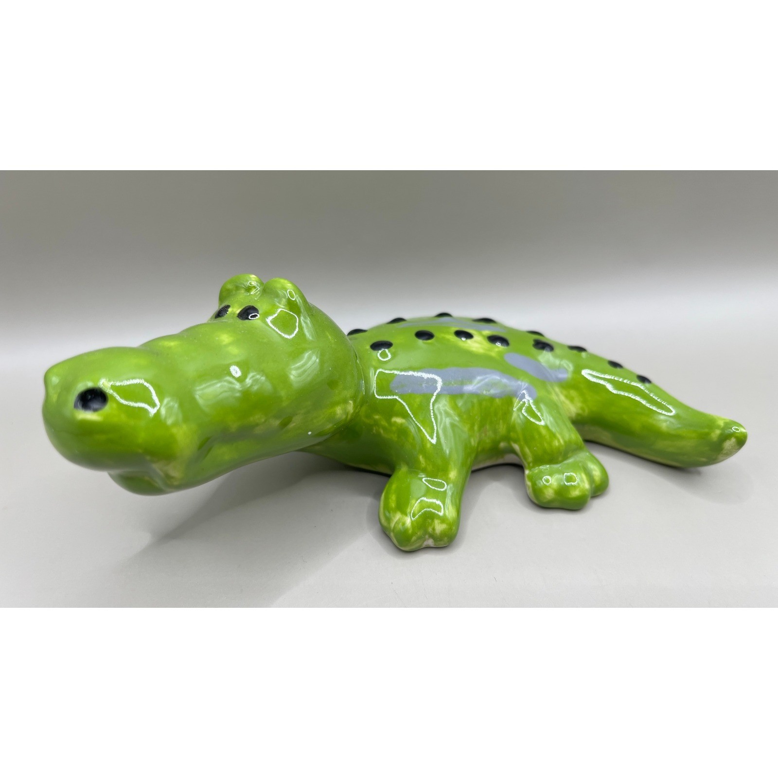 Hand Painted Ceramic Alligator Crocodile Figurine Signed Green Reptile Art 5.5″