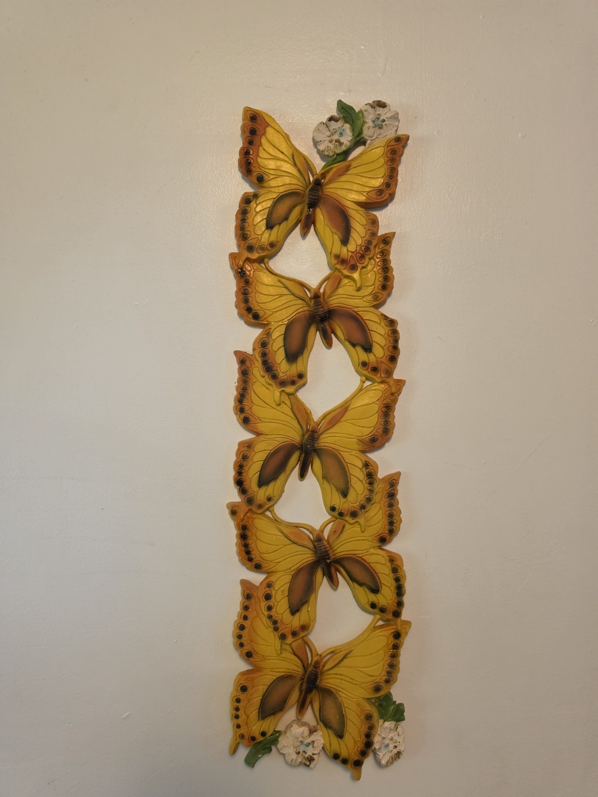 Vintage 1978 Universal Statuary Corp. Beautiful Butterfly Wall Art Plaque 24”