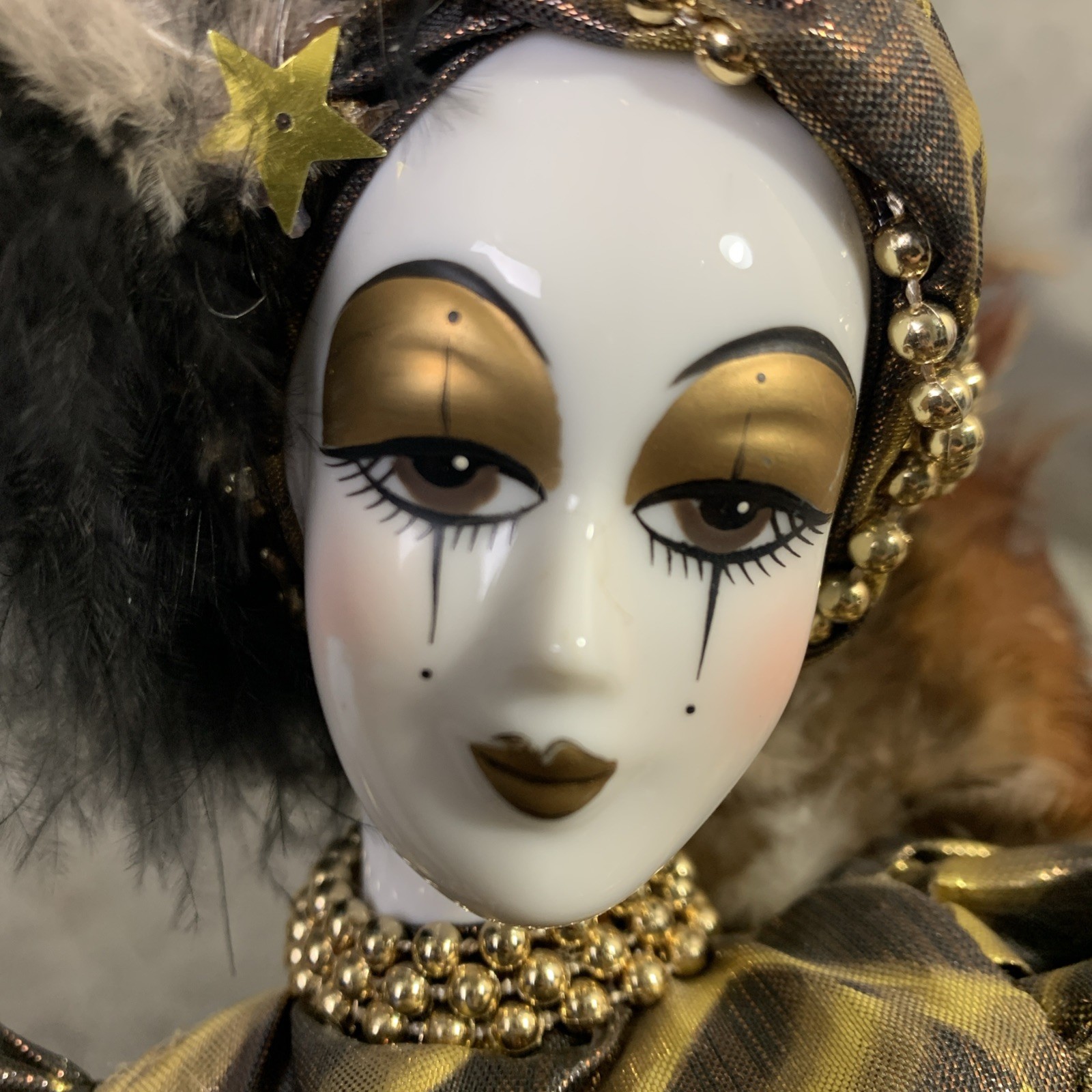 VTG Jigsaw Porcelain Pierrot Jester Clown Doll Music Brown Gold Feathers Posable
