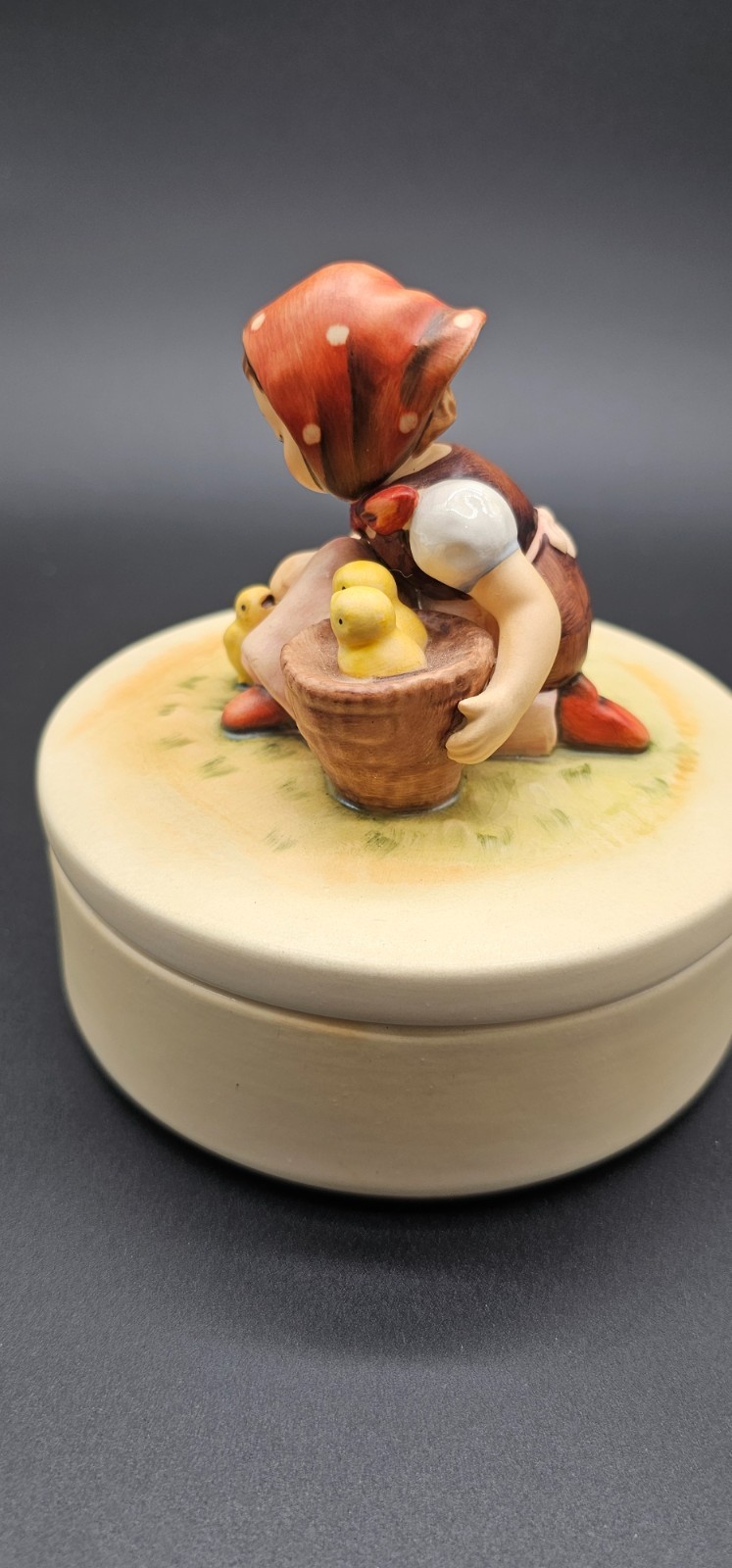 Vintage Hummel GOEBEL Chick Girl Trinket storage Box 5 1/4” Wide X 5 1/2” Tall
