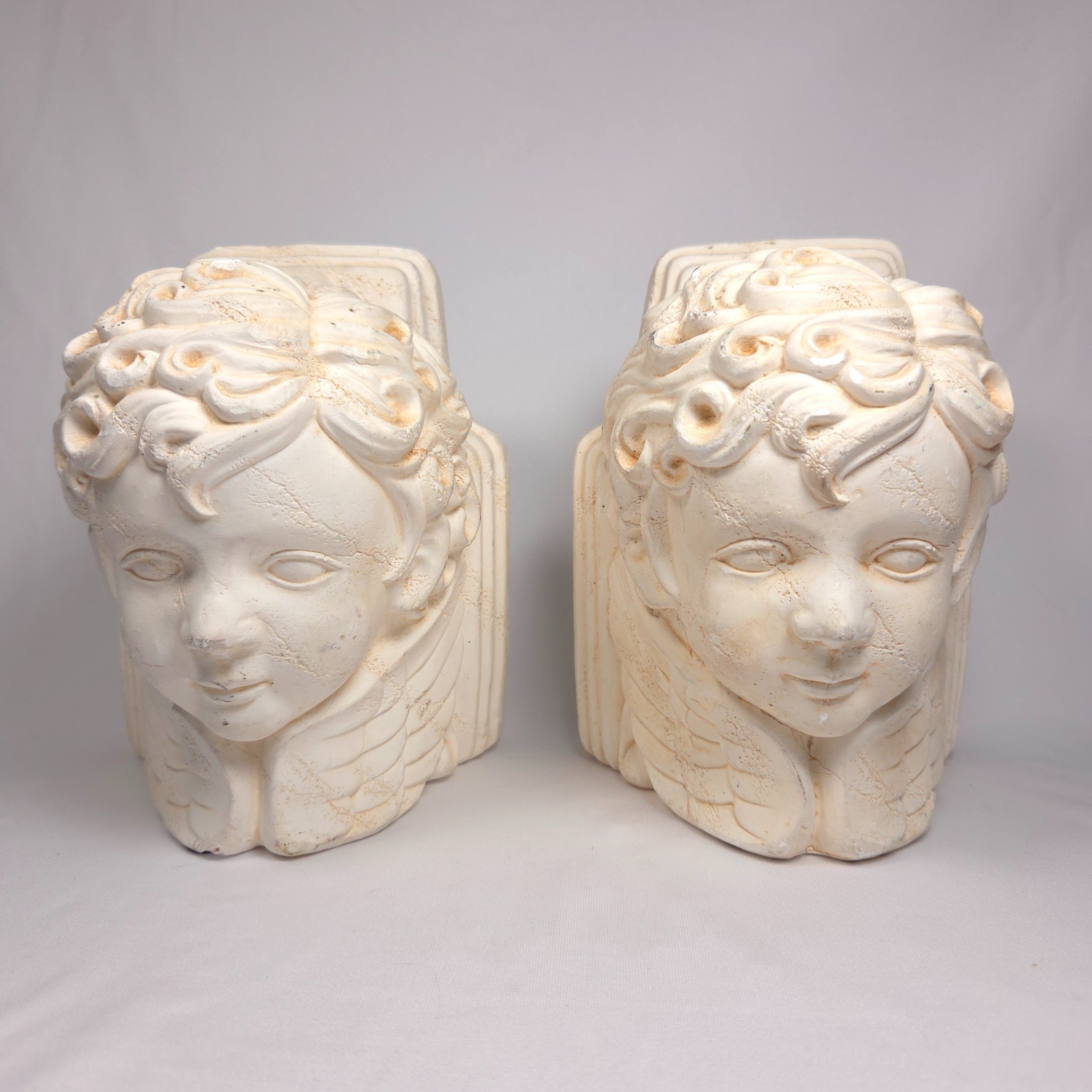 Vintage Toyo Cherub Putti Bust Bookends – Neoclassical Chalkware – Korea