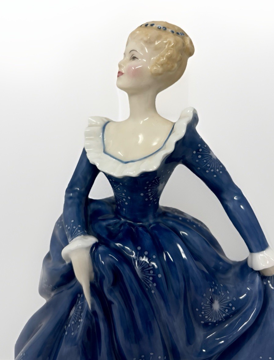 Royal Doulton Fragrance Blue Dress Lady Figurine HN2334 Bone China LTD ED 1965