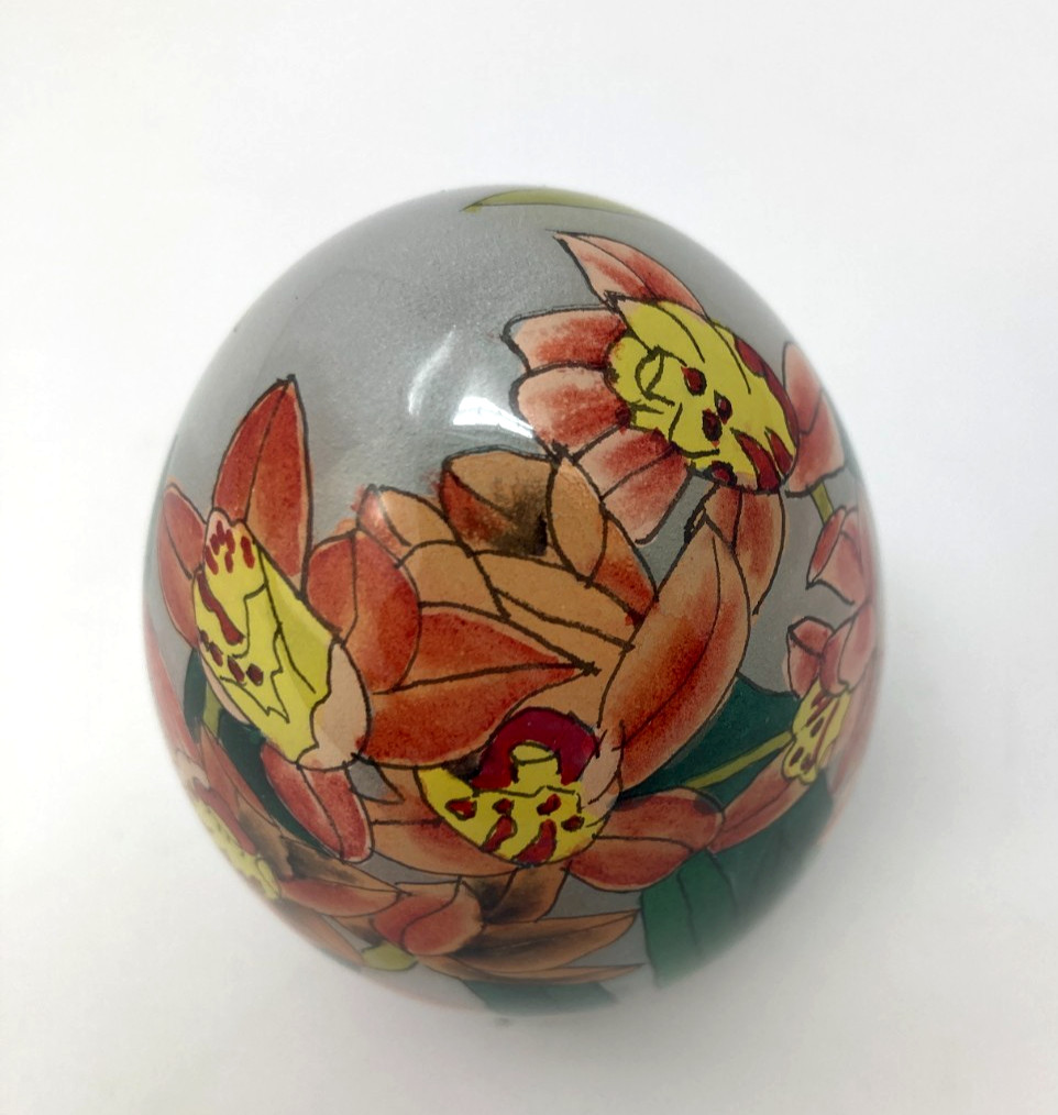 Vintage Li Bien Reverse Hand Painted Glass Egg Lily Flowers w/ Stand 1990s