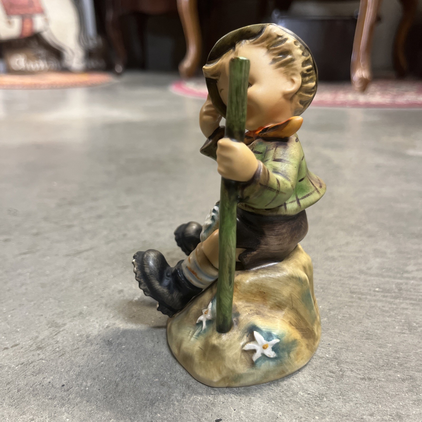 Vingtage Goebel M.J. Hummel Figurine “MOUNTAINEER” #315 West Germany 1955