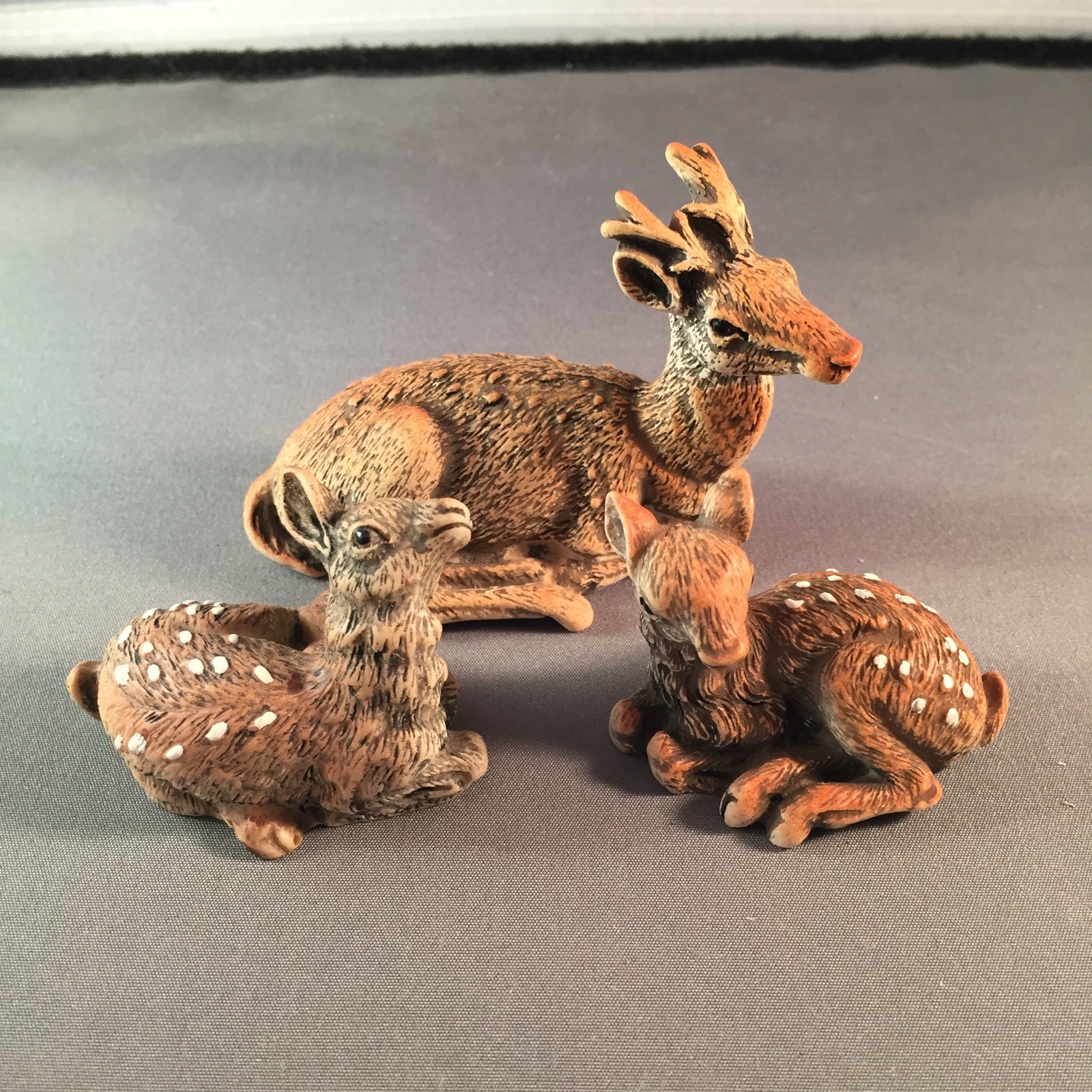 VINTAGE ENESCO DEER AND FAWN FIGURINES