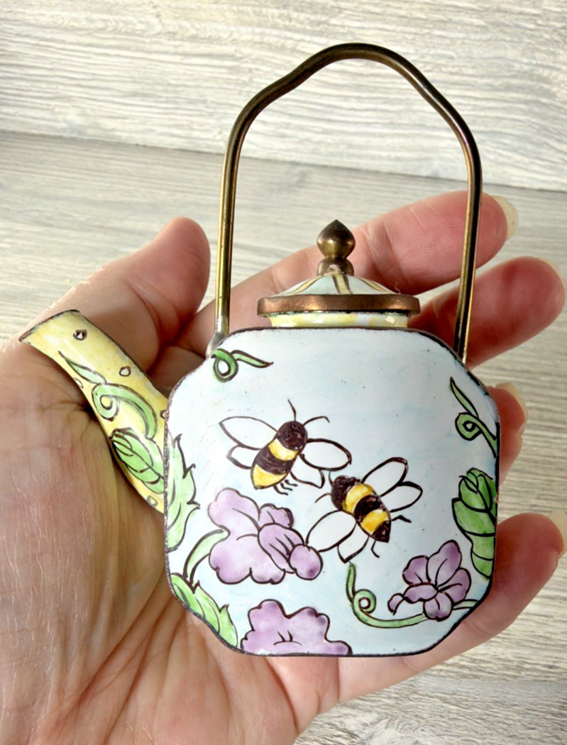 Kelvin Chen Miniature Hand Painted Enamel Copper Teapot Bees Floral Vtg 90’s