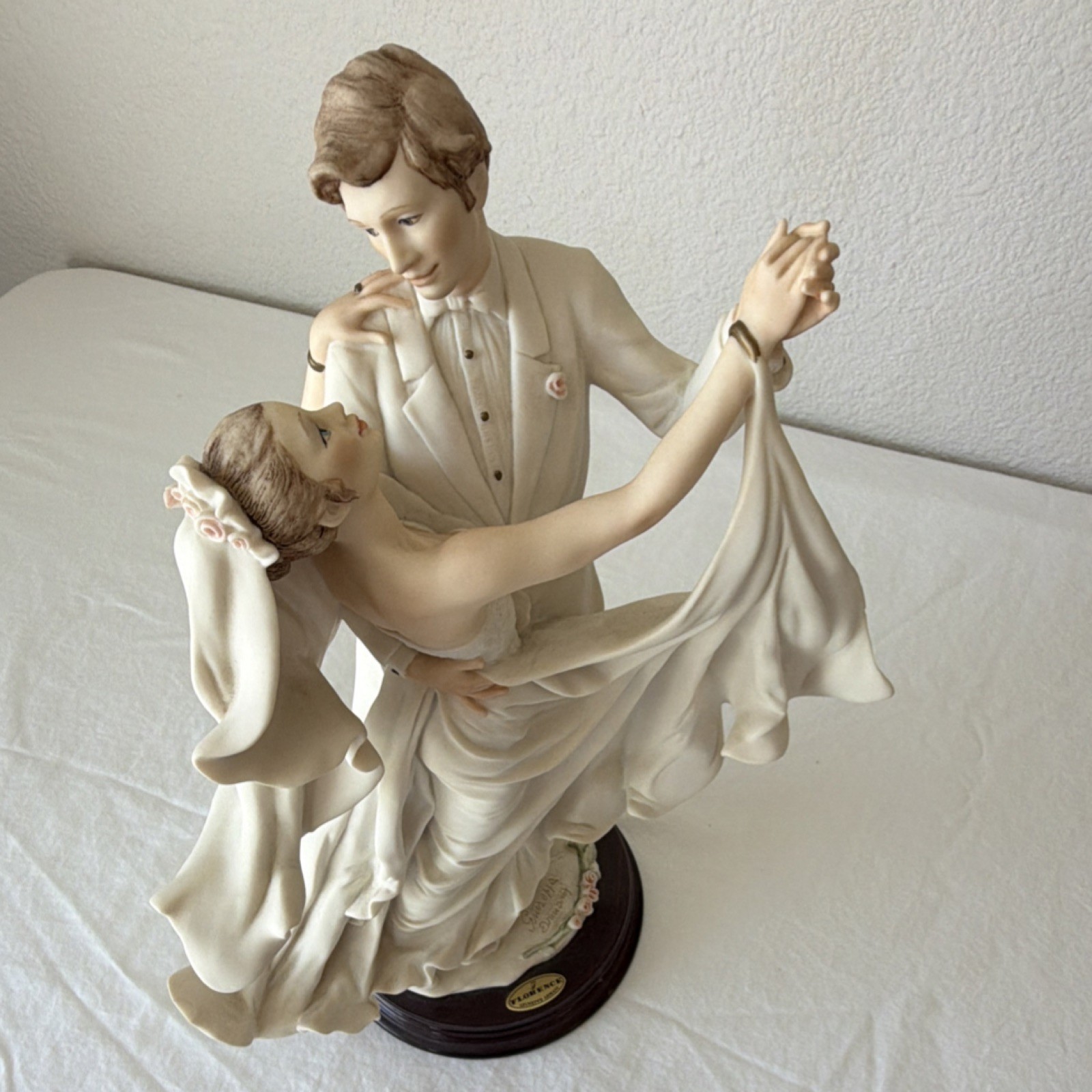 Florence by Giuseppe Armani True Love Porcelain Wedding Figurine 1997