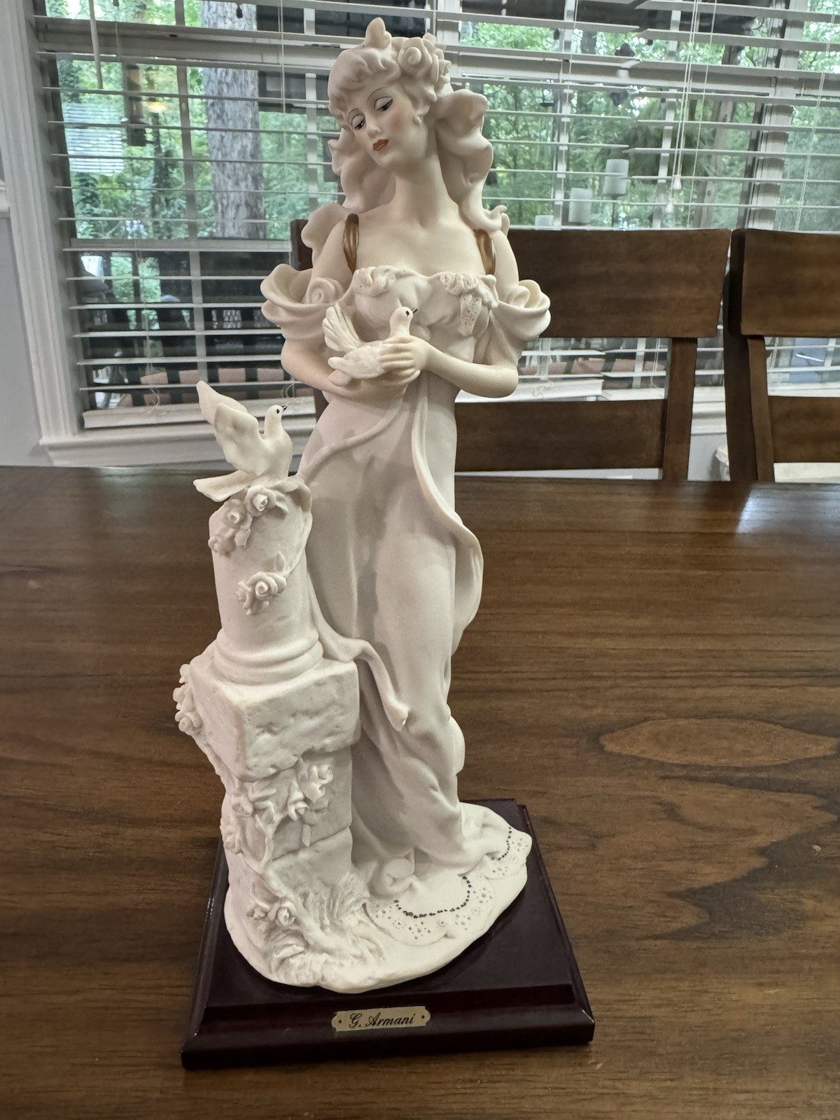 Stunning 1987 G. Armani “Lady with Doves” Capodimonte Porcelain Sculpture Italy