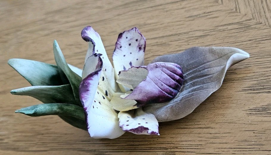 Capodimonte Orchid Flower Figurine LA Bottega Purple Green Candle Holder Italy
