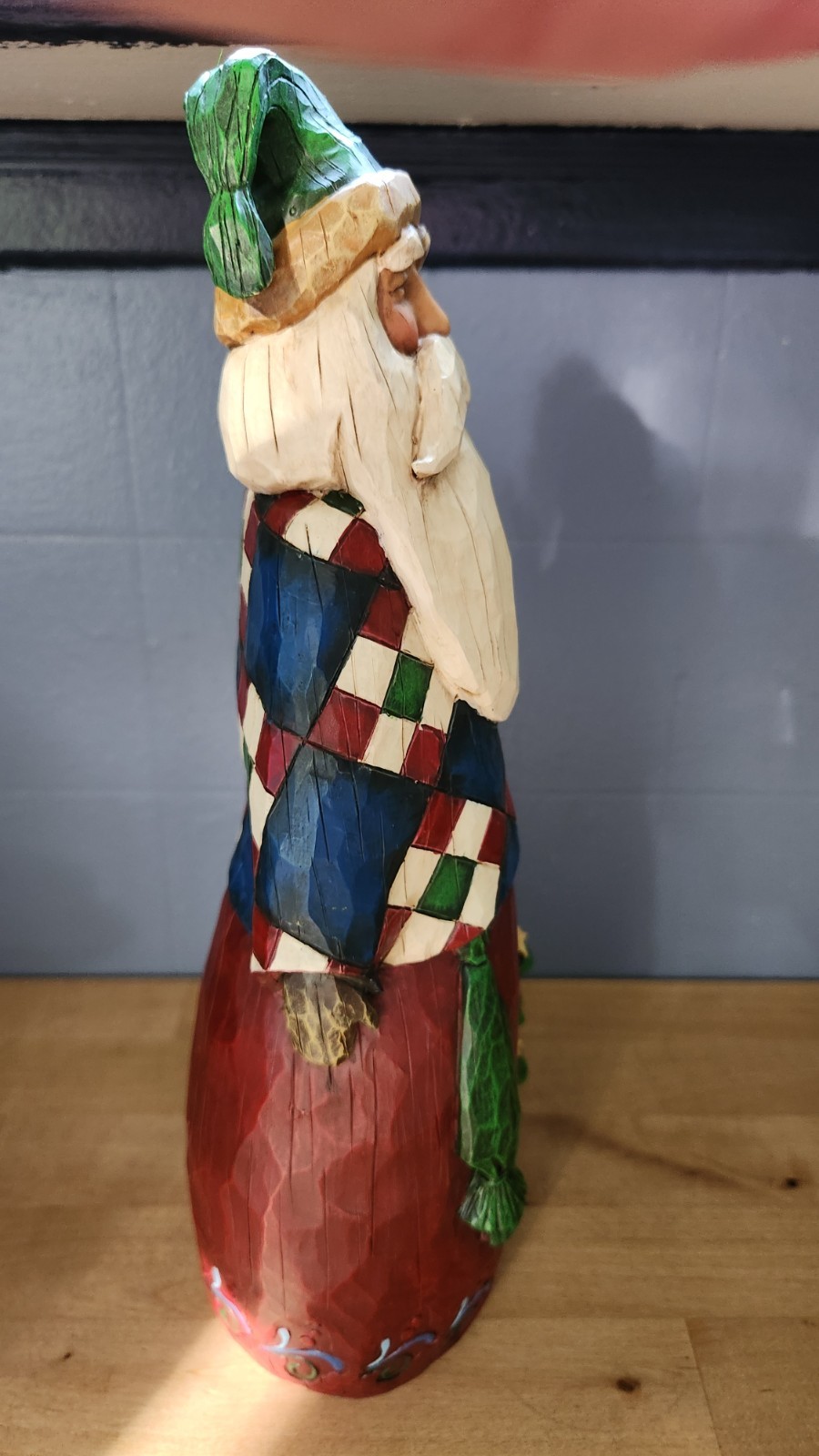 2002 Jim Shore Enesco Heartwood Creek Tall Santa w/ Tree Plaid 105530 Rustic
