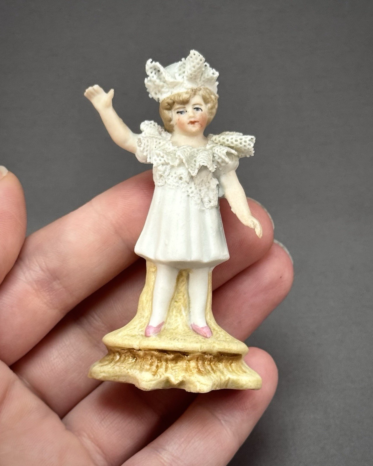 German Bisque Dresden Lace Porcelain Figurine Girl in White Dress Bonnet 3″ Tall
