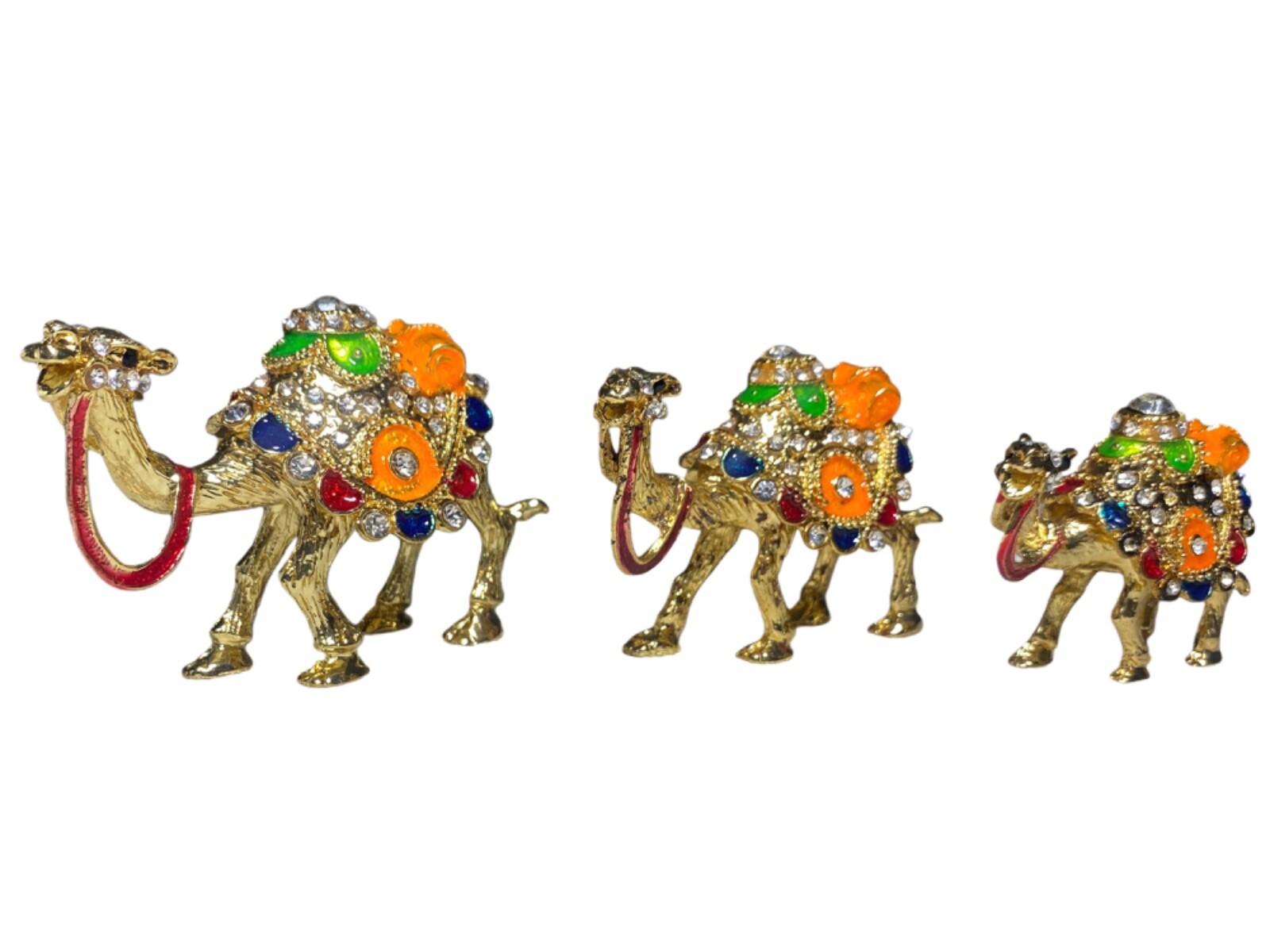 3 camel figurines in different sizes, made of premium-quality enamel-coated