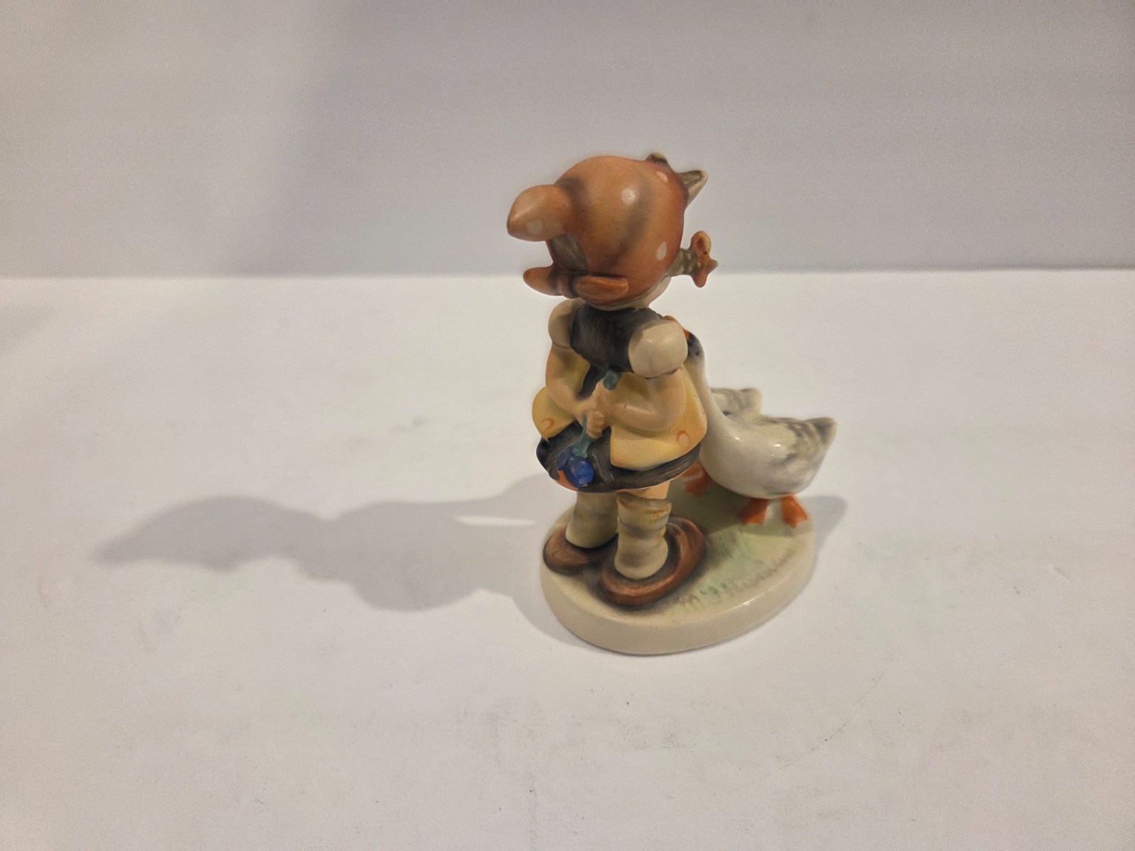 Hummel Goebel Germany Porcelain Figurine Goose Girl 47 3.0 4″