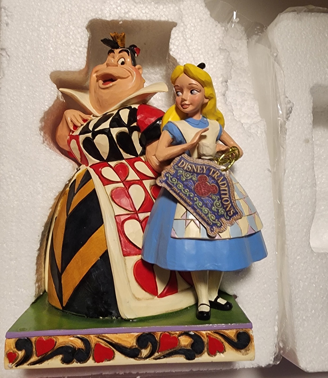 Alice in Wonderland Disney Traditions Jim Shore Alice & Queen of Hearts 6008069