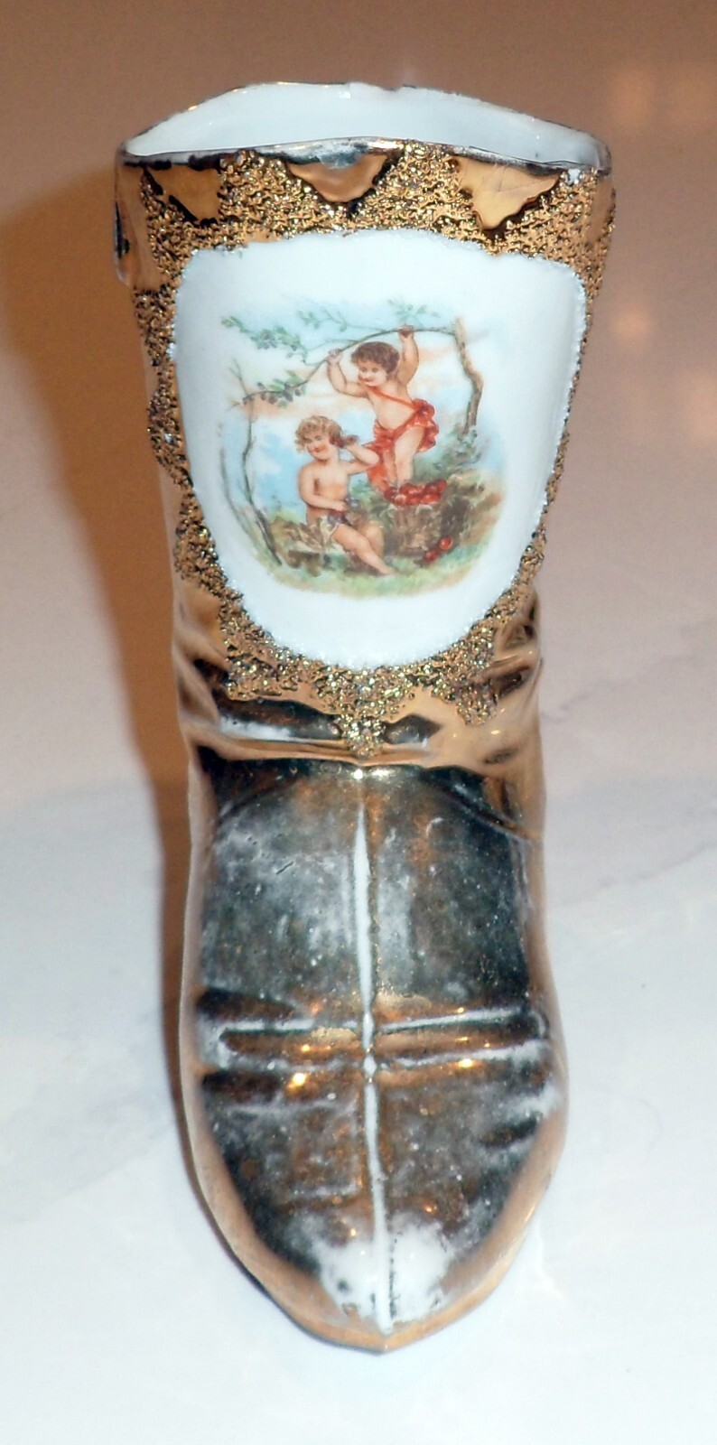 Vintage Victorian Ceramic boot – 4.5″ white & gold – Present from Ireland