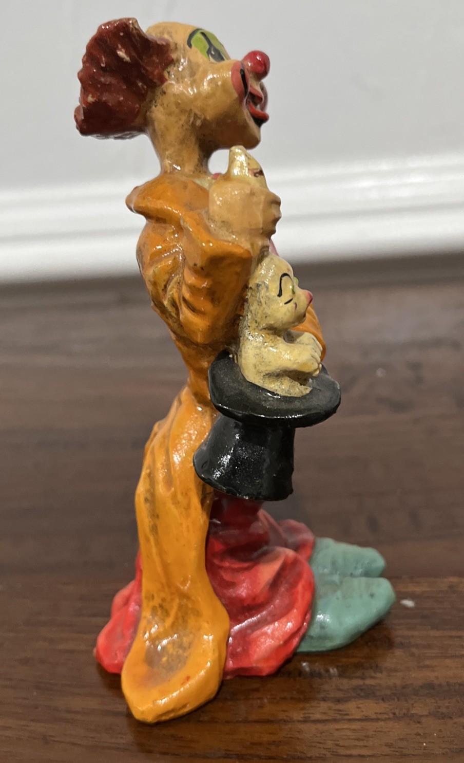 Alvarez Mexico Signed Clown Pulling rabbit Out Of Hat 5” Paper Mache Art VTG
