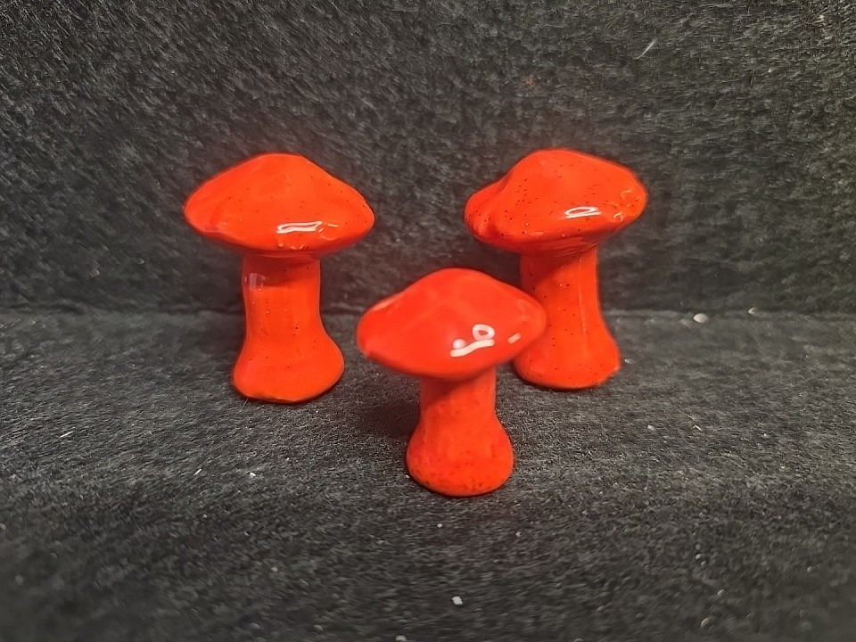 Lot 3 Glazed Mini Ceramic Mushroom Figurines Speckled Red/Orange