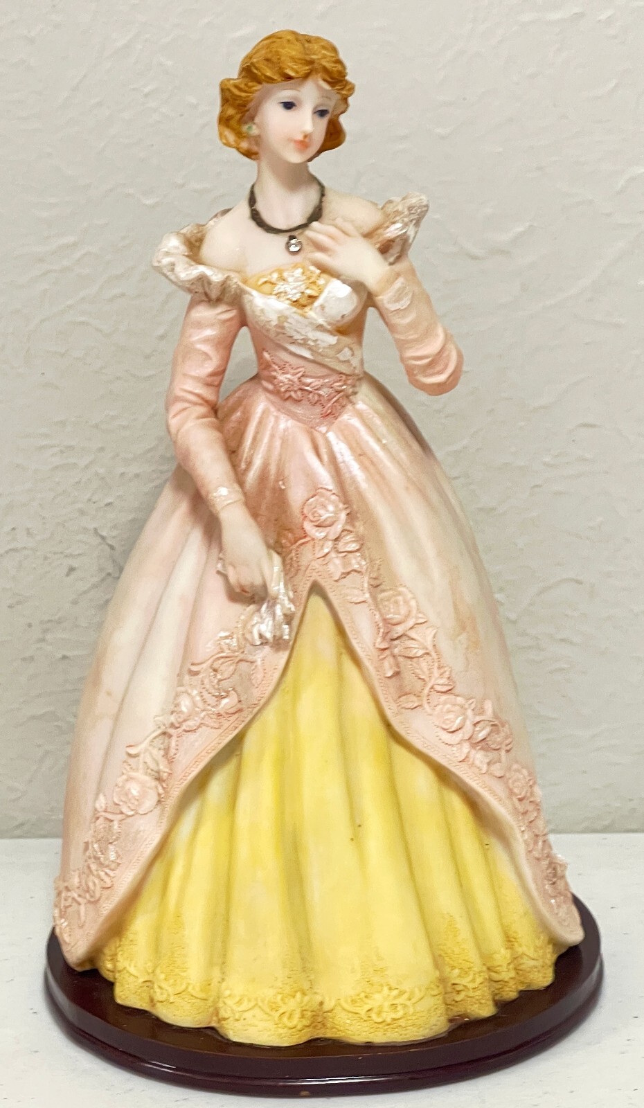 Vintage 9″ Victorian Lady Figurine Wood Base Turtle King Giovanni Giftware