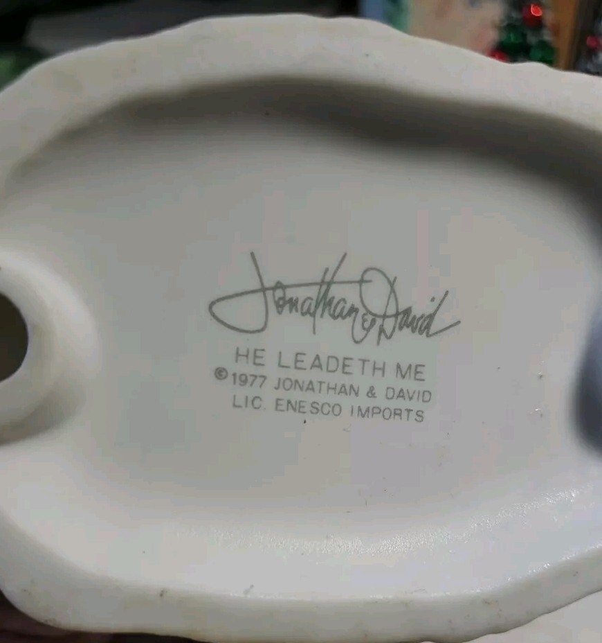Vintage 1977 Jonathan and David ￼Precious Moments – He Leadeth Me Original 21