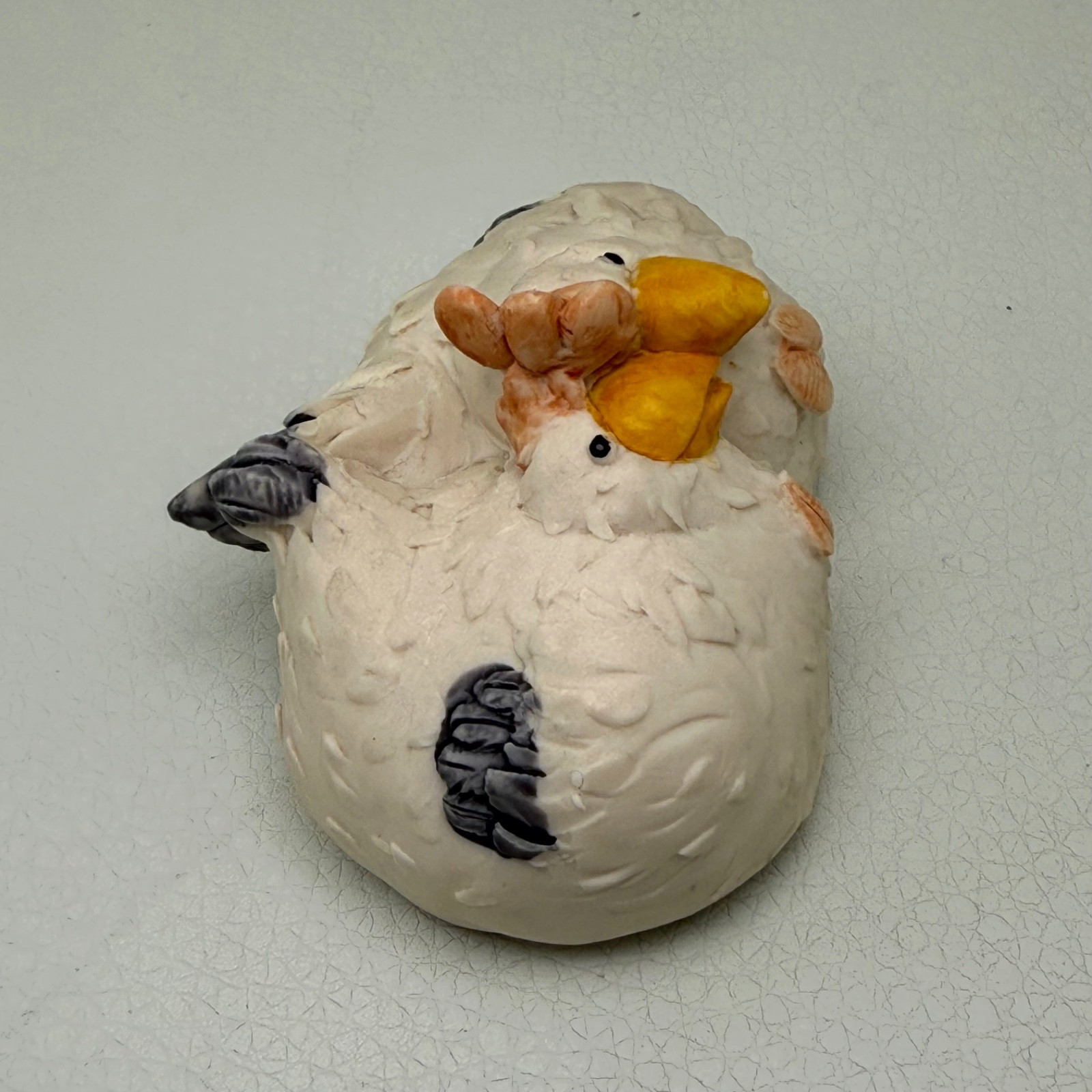 Vtg Chickens Farm Animals Artefice Ottanta Italy Miniature Resin Figurine 2.25″