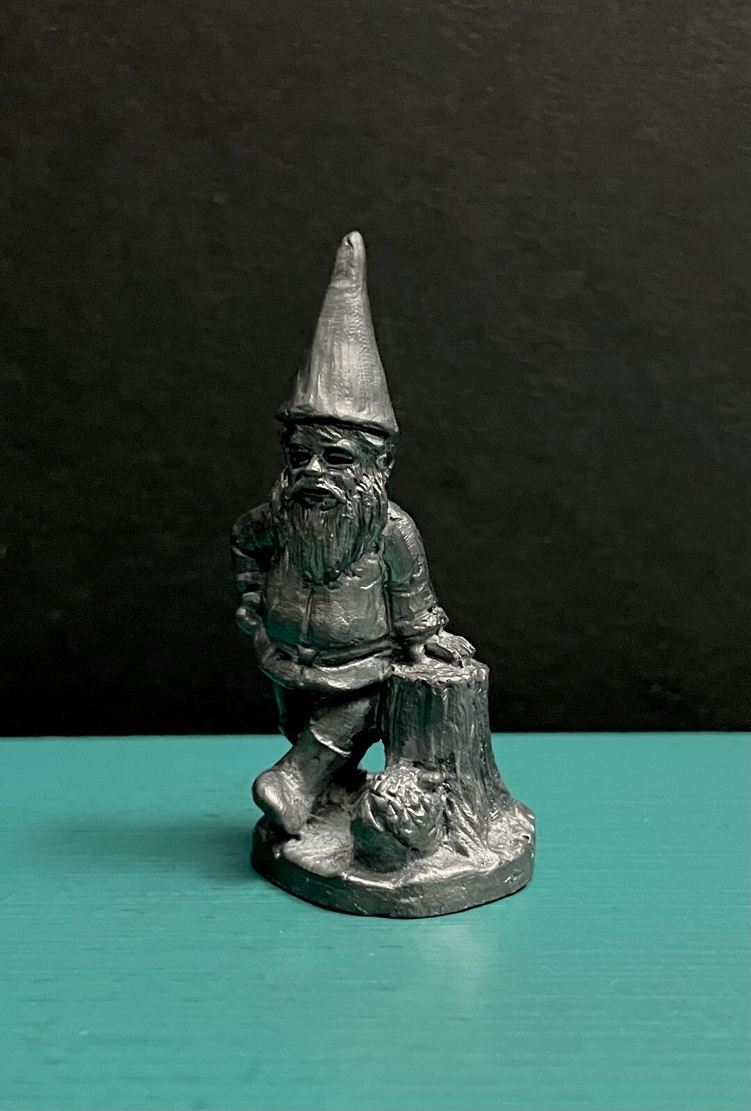 Michael Ricker Pewter Gnome Leprechaun Forest Stump Mythical Mini Art Figurine