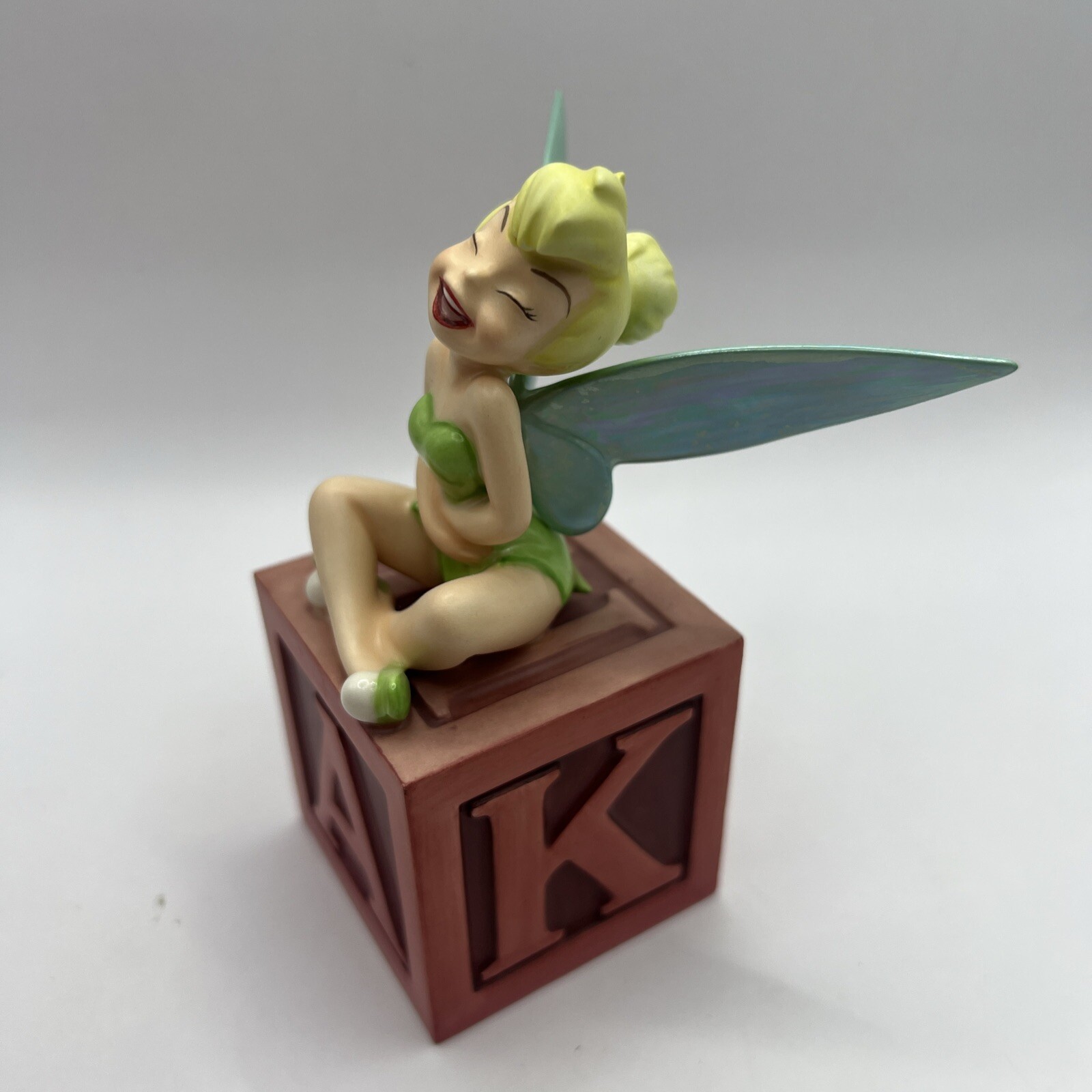 Wdcc Tinker Bell a Firefly! A Pixie! Amazing!